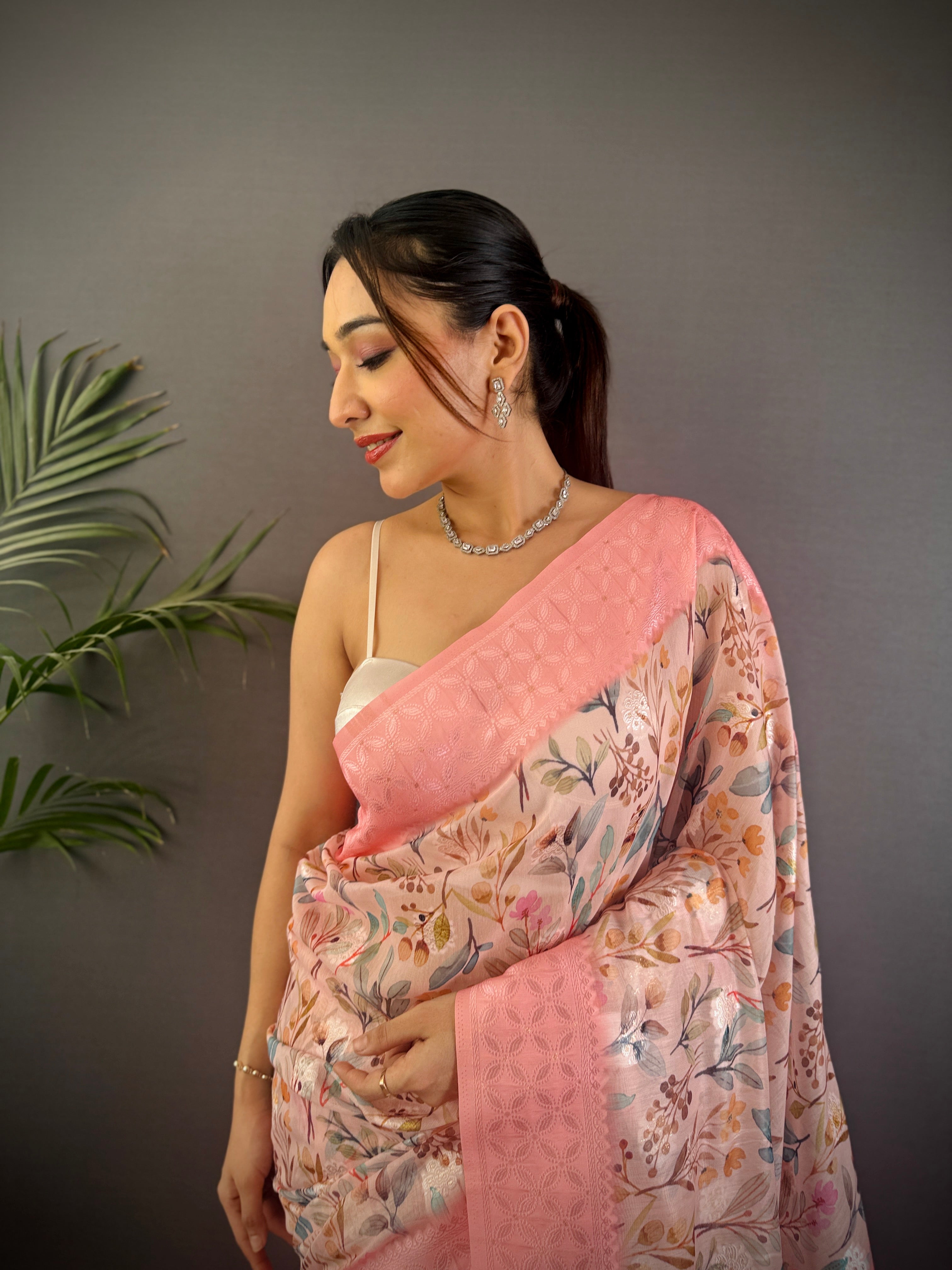 Sonakshi Women's Peach Blend Silk Jacquard Woven Traditional Saree with Blouse - Distacart