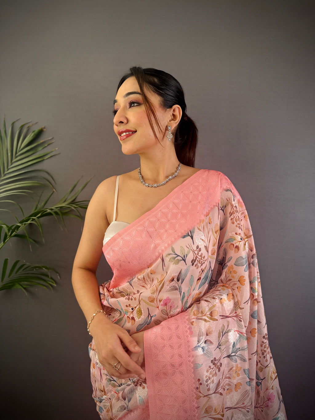 Sonakshi Women's Peach Blend Silk Jacquard Woven Traditional Saree with Blouse - Distacart