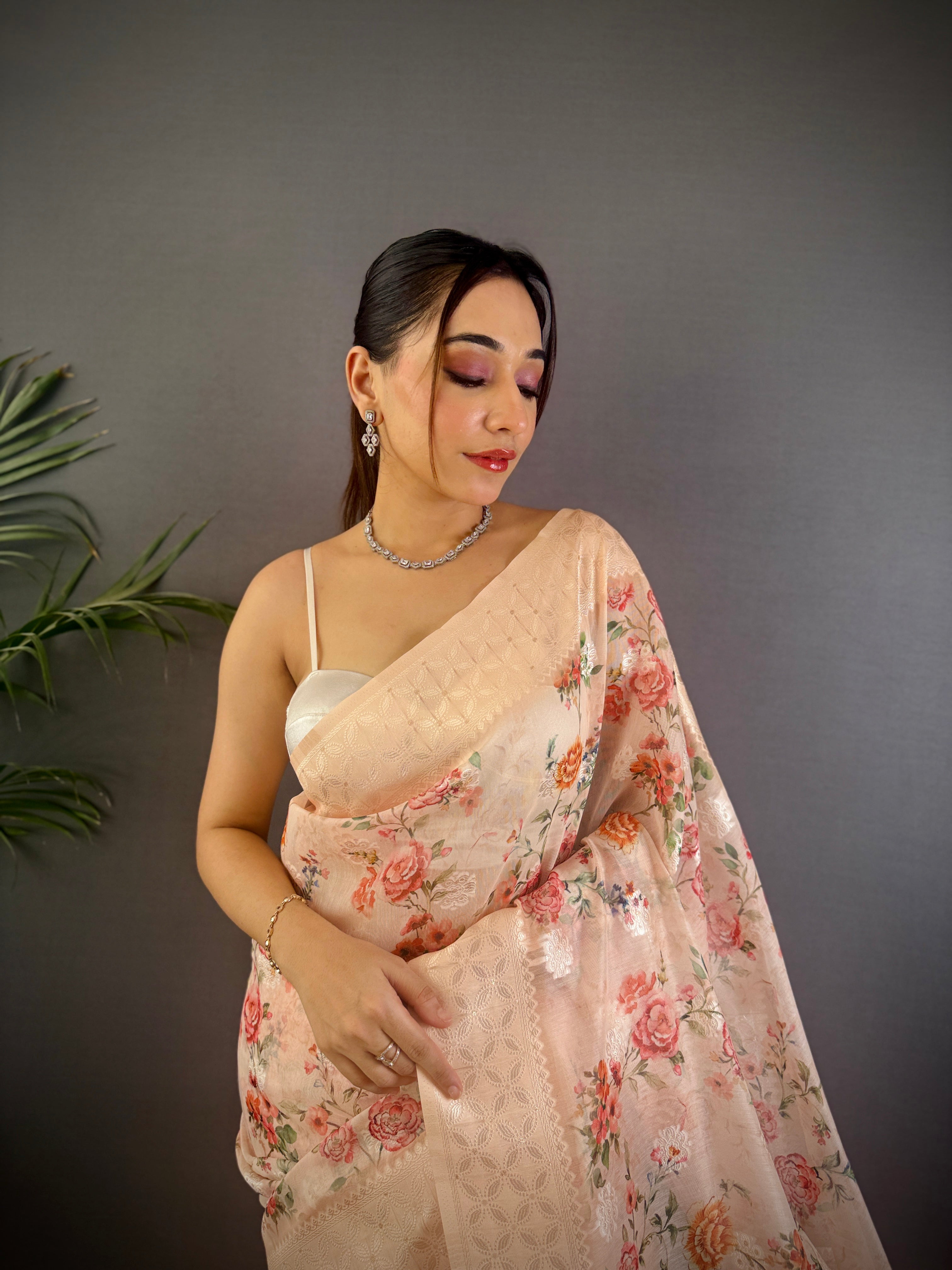 Sonakshi Women's Beige Blend Silk Jacquard Woven Traditional Saree with Blouse - Distacart