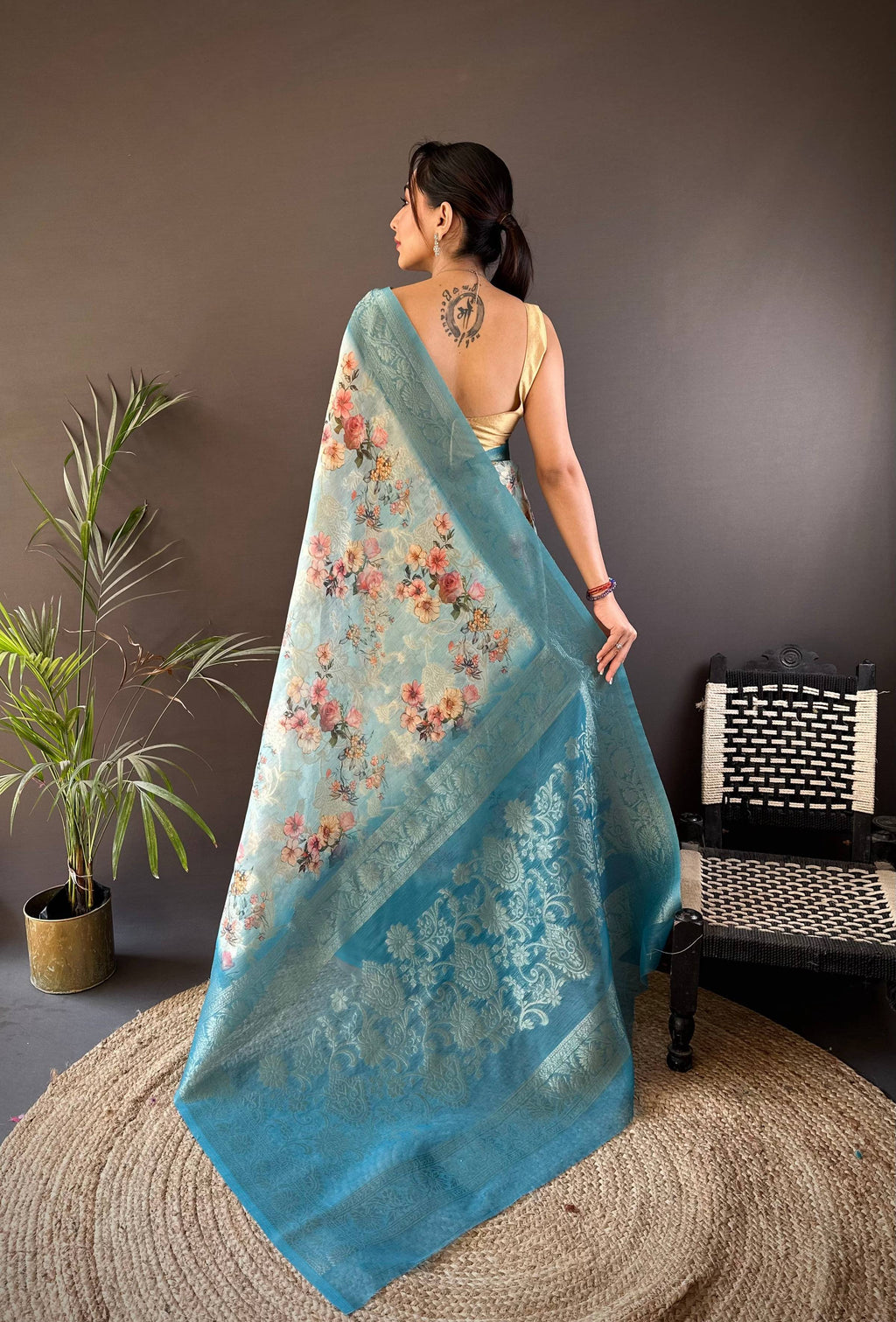 Sonakshi Women's Feroji Blend Silk Jacquard Woven Traditional Saree with Blouse - Distacart