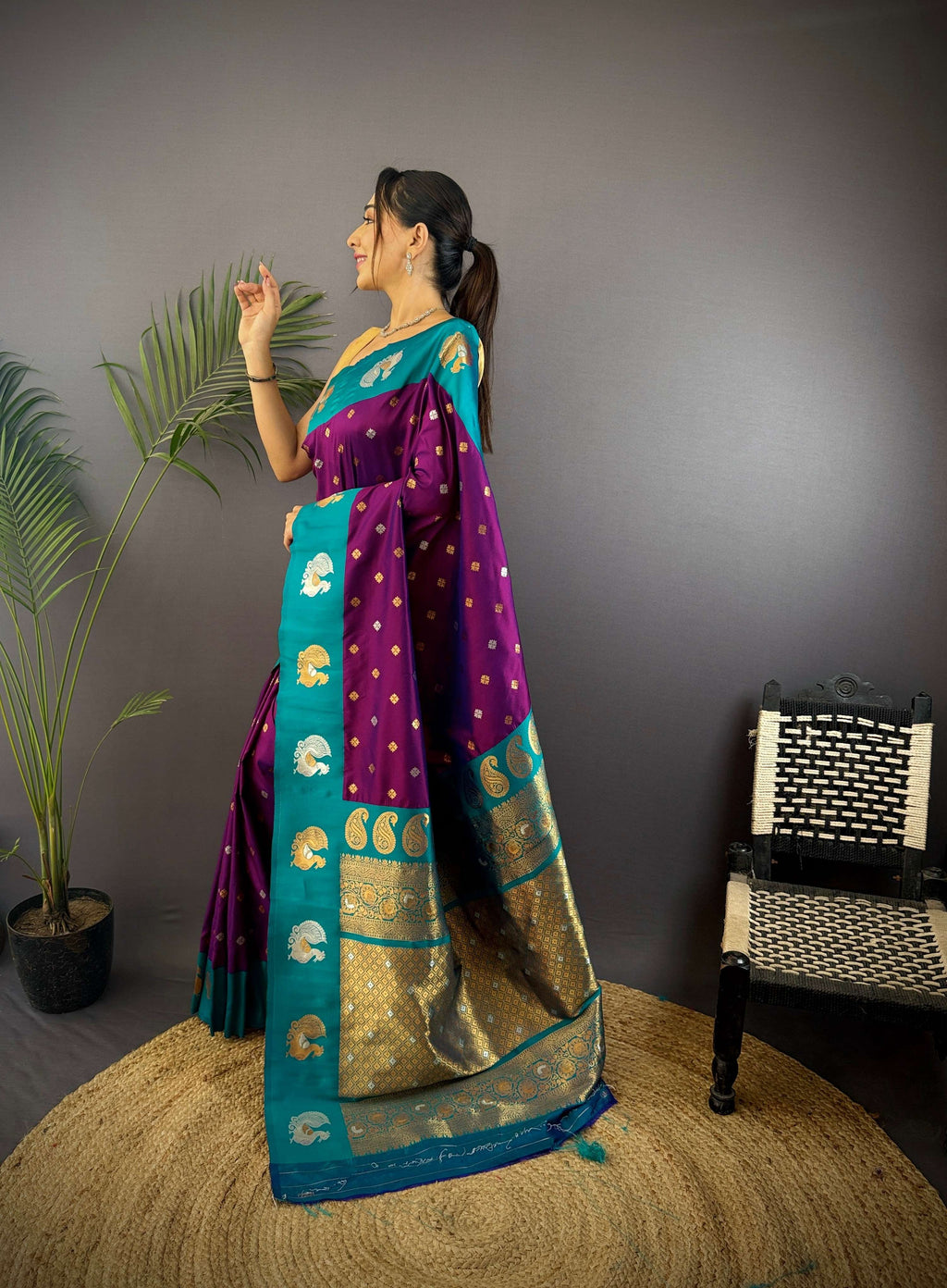 Sonakshi Women's Jamli Banarasi Silk Zari Weaving Saree with Blouse - Distacart
