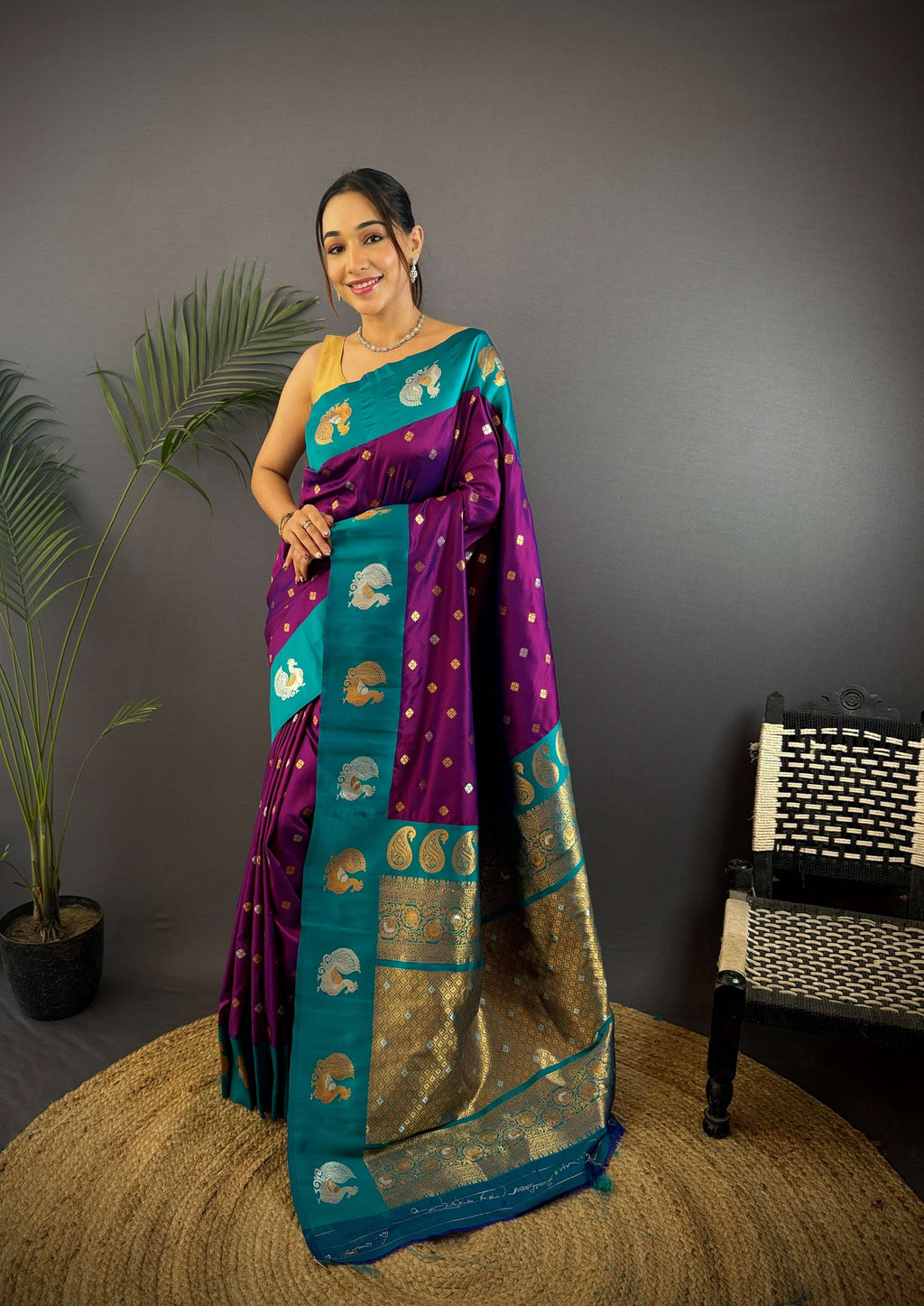 Sonakshi Women's Jamli Banarasi Silk Zari Weaving Saree with Blouse - Distacart