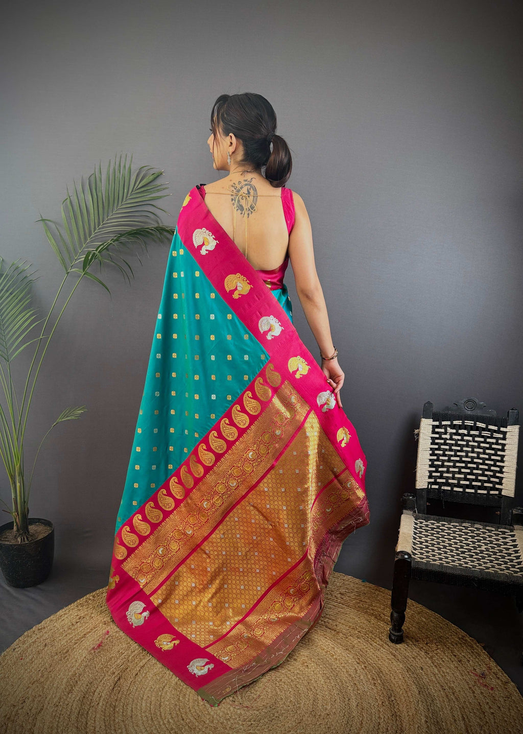 Sonakshi Women's Seagreen Banarasi Silk Zari Weaving Saree with Blouse - Distacart