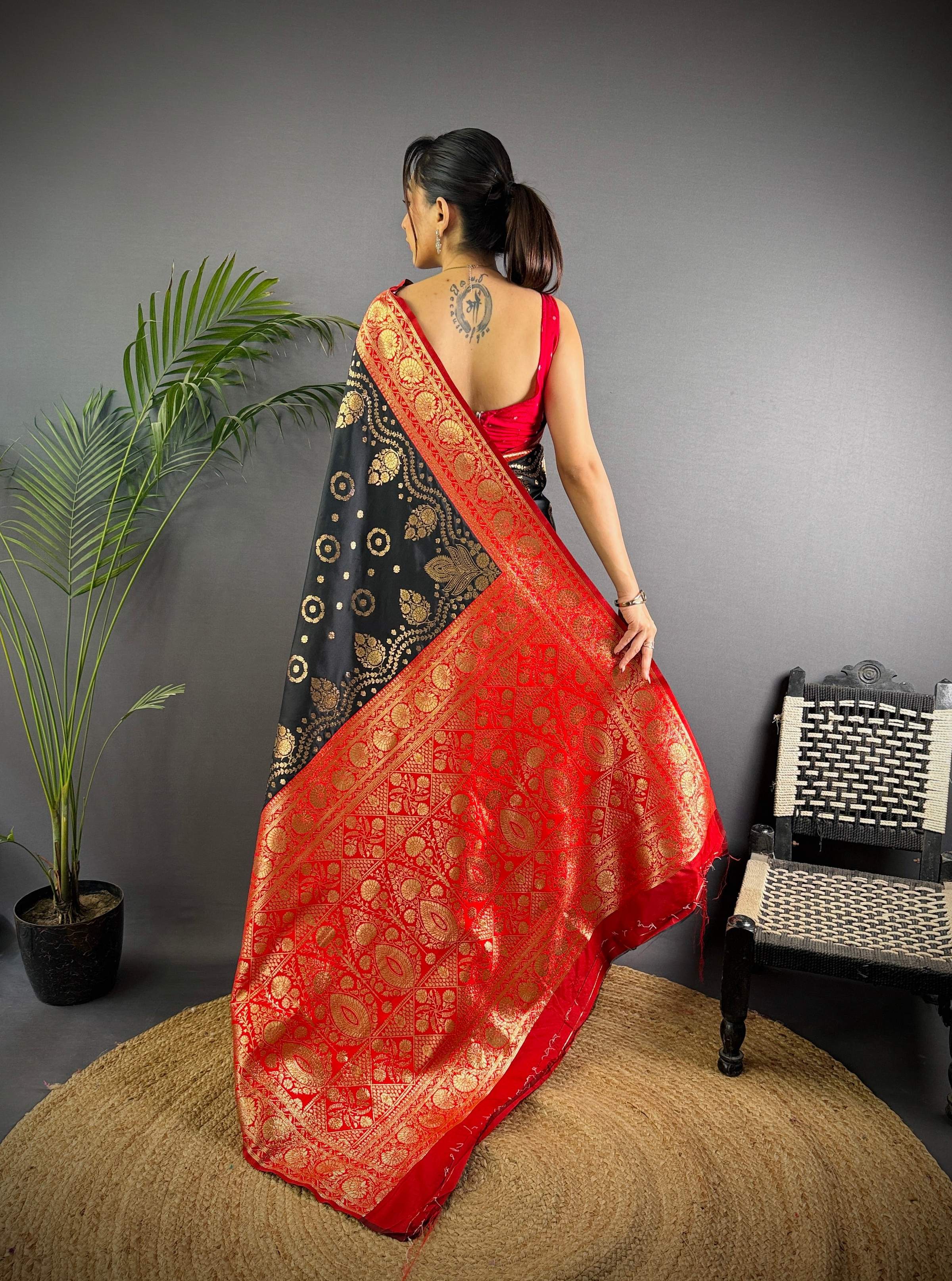 Sonakshi Women's Black Banarasi Silk Zari Weaving Saree with Blouse - Distacart