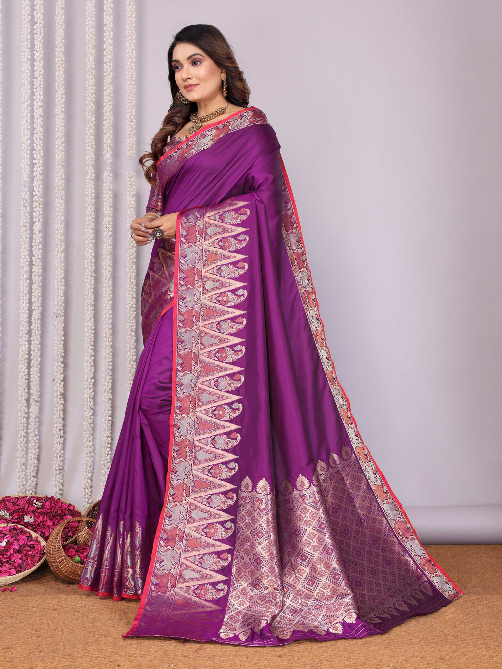 Sonakshi Women's Lavender Soft Silk Zari Weaving Saree with Blouse - Distacart