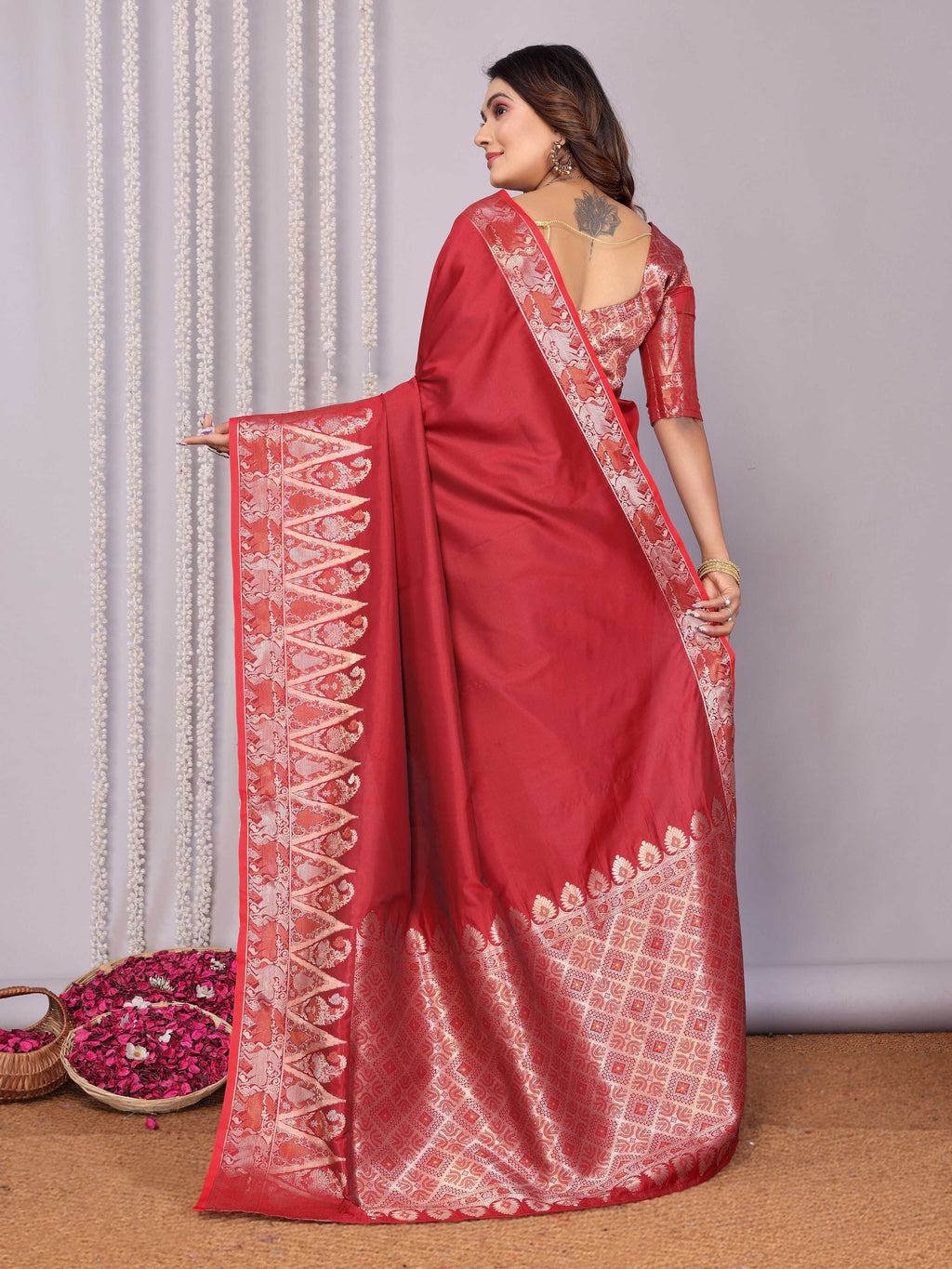Sonakshi Women's Maroon Soft Silk Zari Weaving Saree with Blouse - Distacart