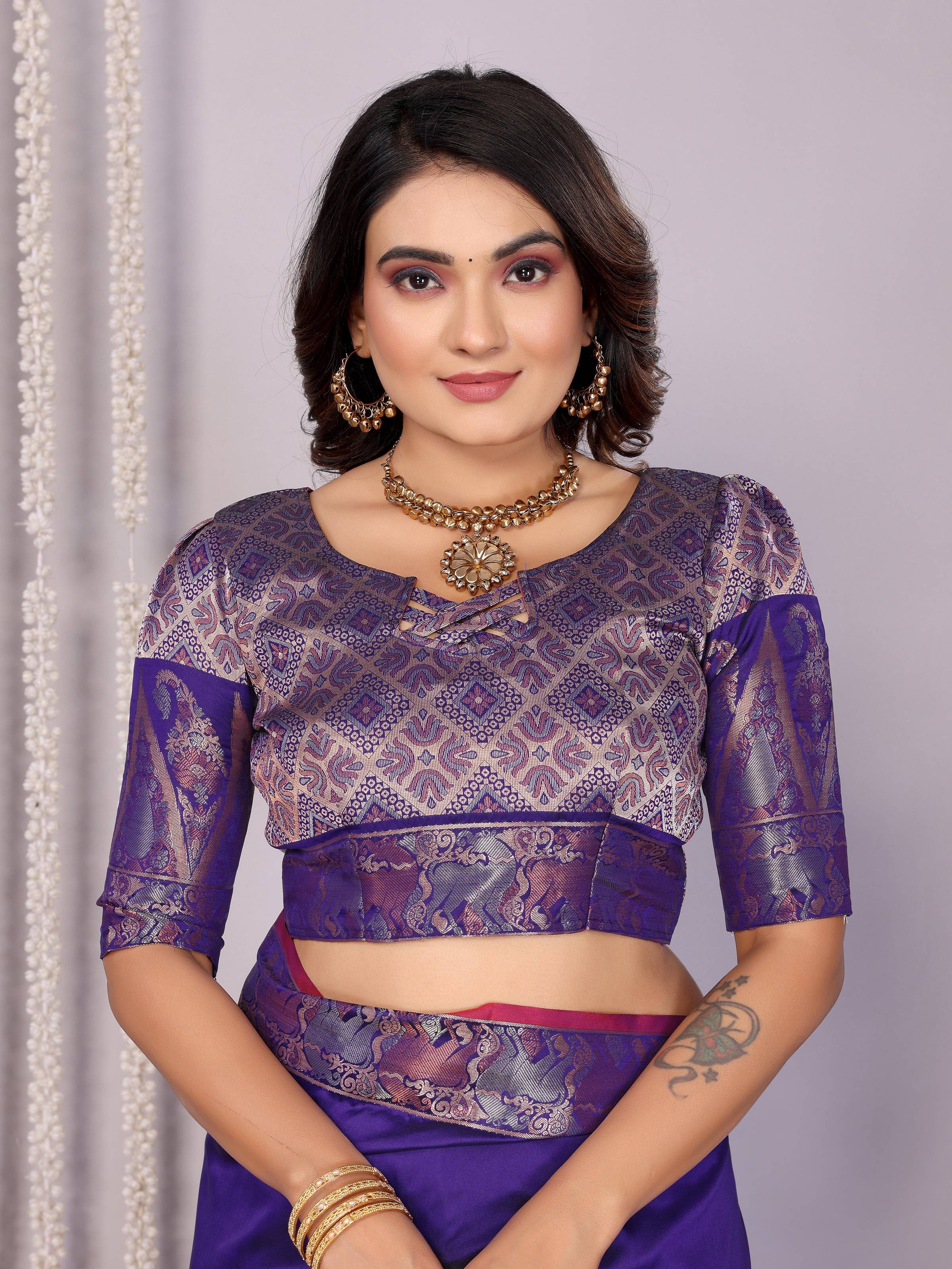 Sonakshi Women's Royal Blue Soft Silk Zari Weaving Saree with Blouse - Distacart