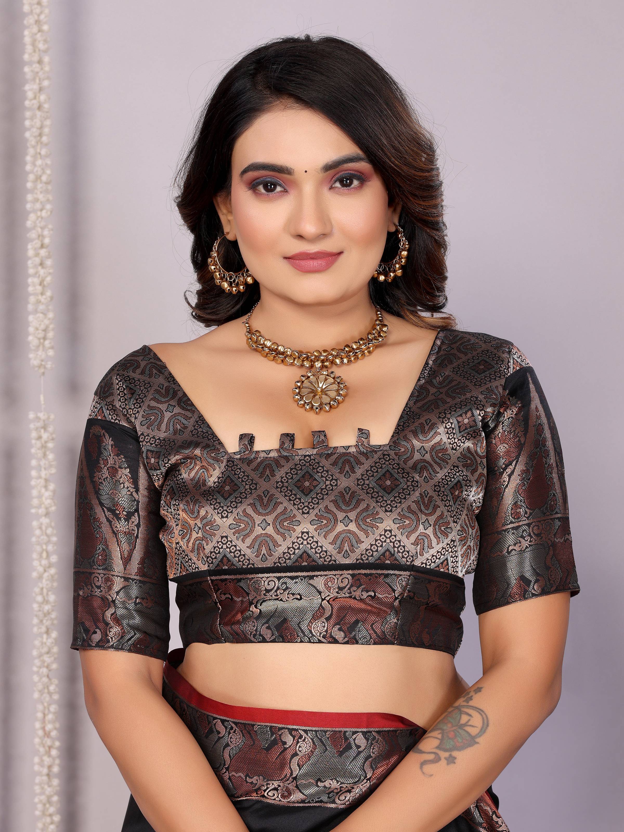 Sonakshi Women's Black Soft Silk Zari Weaving Saree with Blouse - Distacart