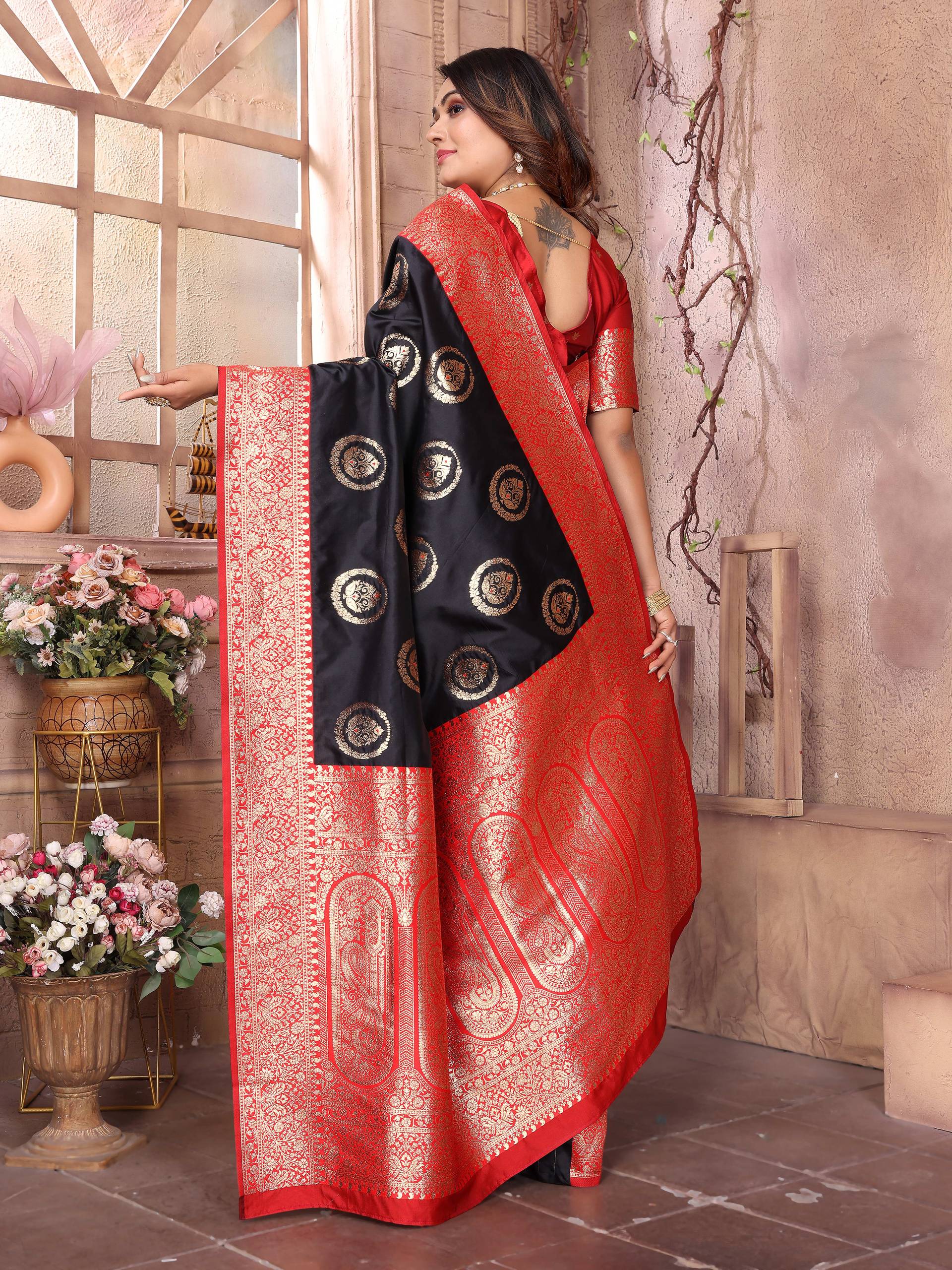 Sonakshi Women's Black Banarasi Silk Zari Weaving Saree with Blouse - Distacart