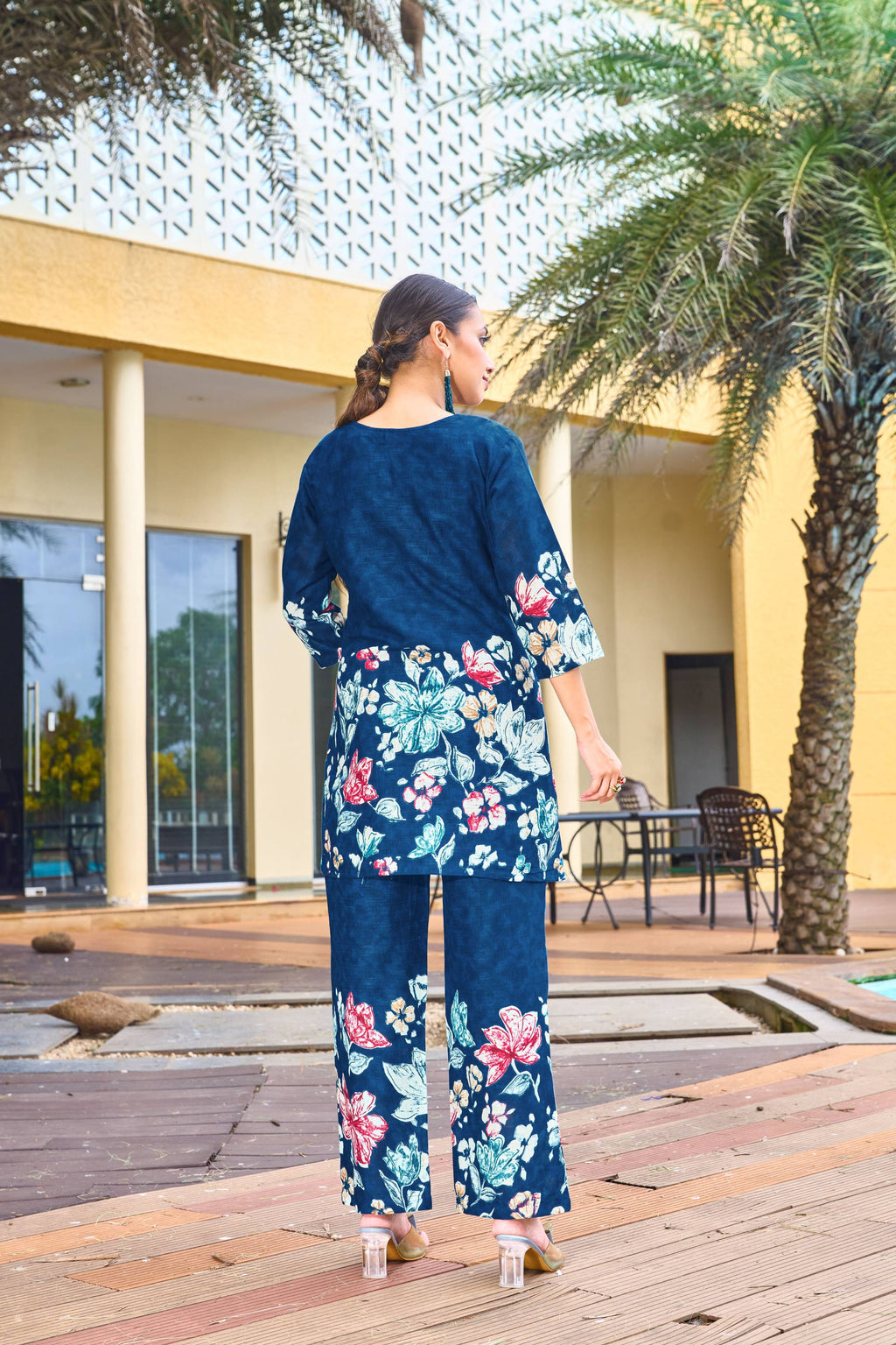 Sonakshi Women's Blue Cotton Printed Straight Top & Bottom Set - Distacart