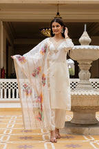 Sonakshi Women's White Viscose Chanderi Embroidered Kurta Set with Dupatta - Distacart
