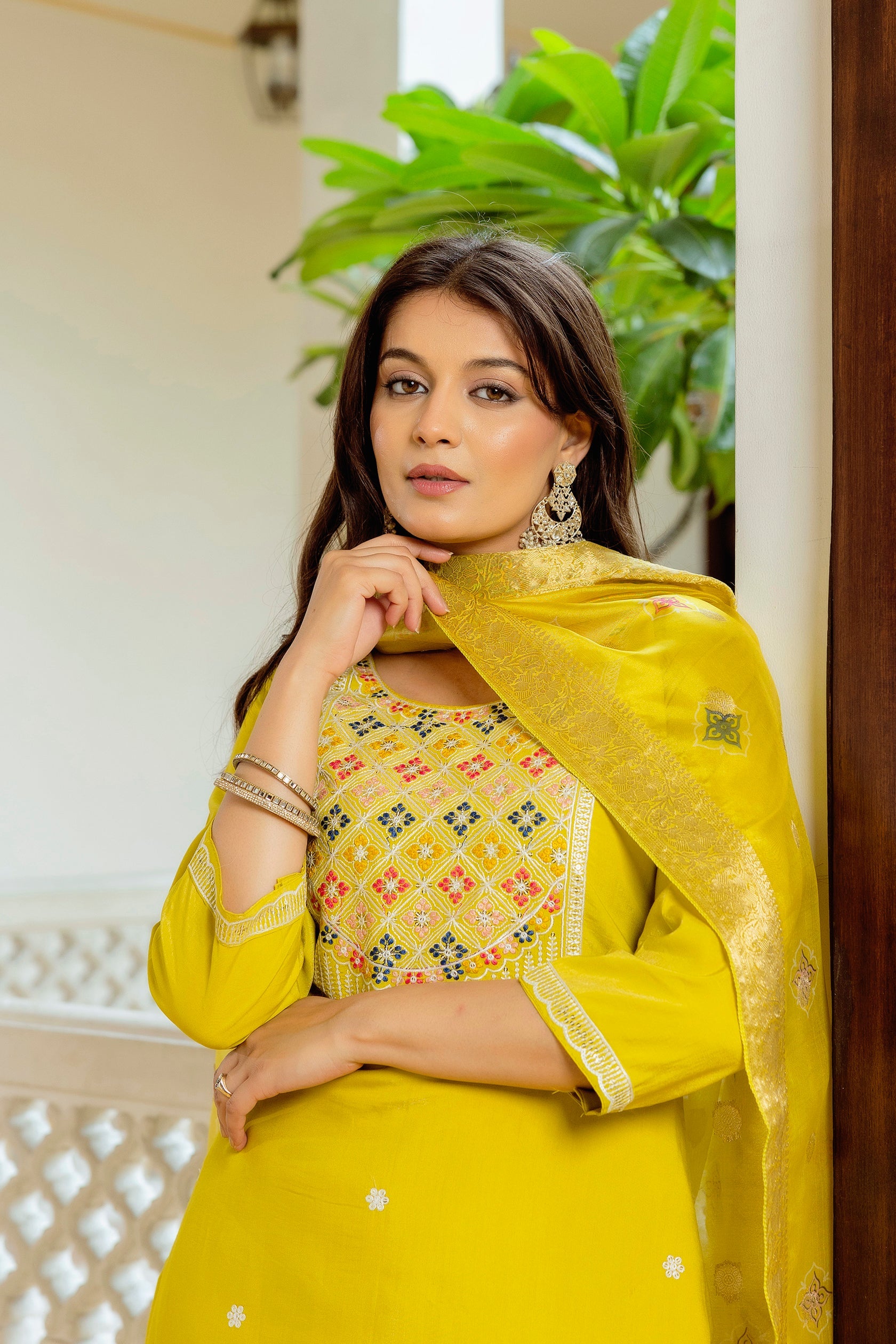 Sonakshi Women's Yellow Viscose Shimmer Embroidered Kurta Set with Dupatta - Distacart