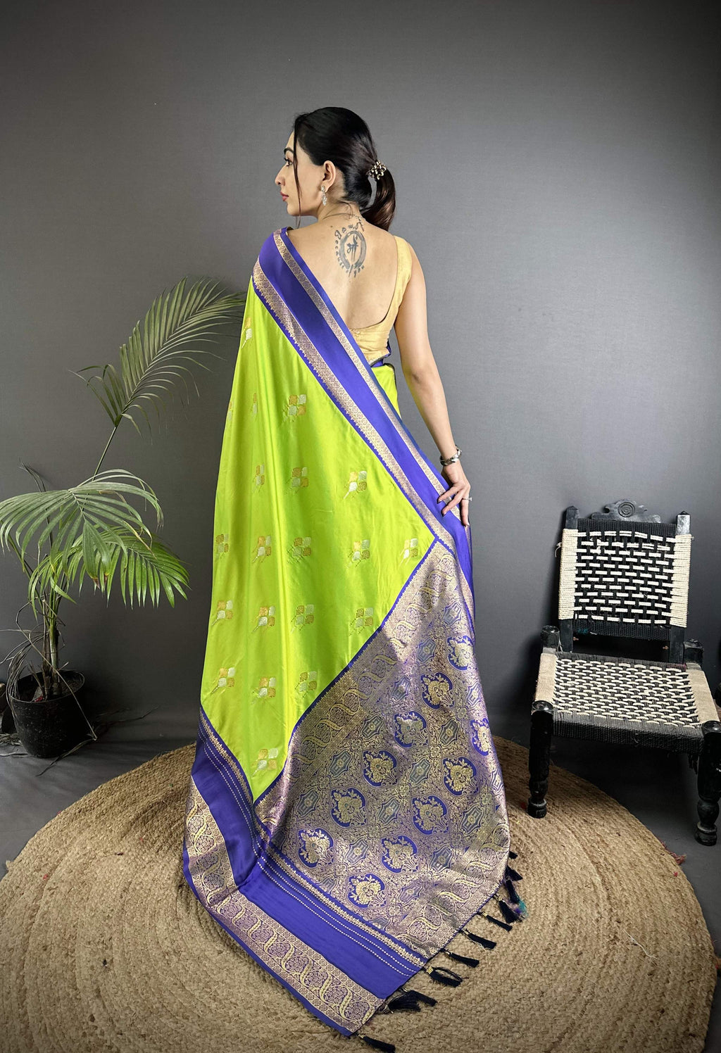 Sonakshi Women's Parrot Premium Soft Silk Zari Woven Traditional Saree with Blouse - Distacart