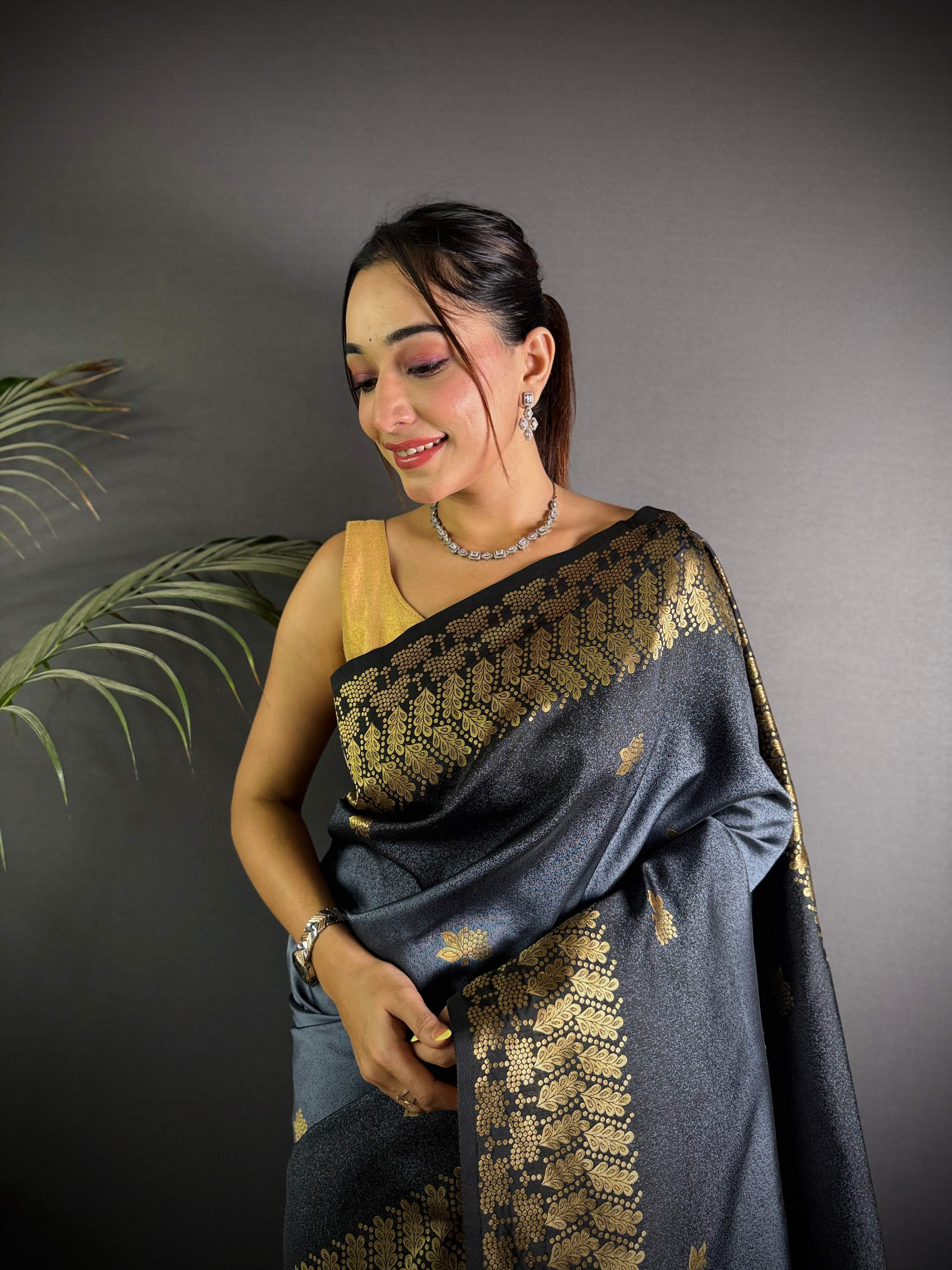 Sonakshi Women'S Grey Ikkat Silk Zari Woven Traditional Saree With Blouse - Distacart