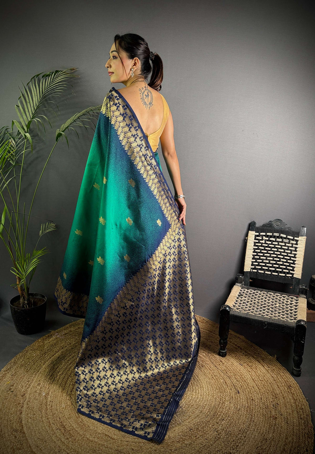 Sonakshi Women'S Teal Ikkat Silk Zari Woven Traditional Saree With Blouse - Distacart