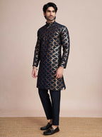 Vastranavya Traditional Festival Wear Pure Silk Thread & Sequence Embroidered Work Kurta