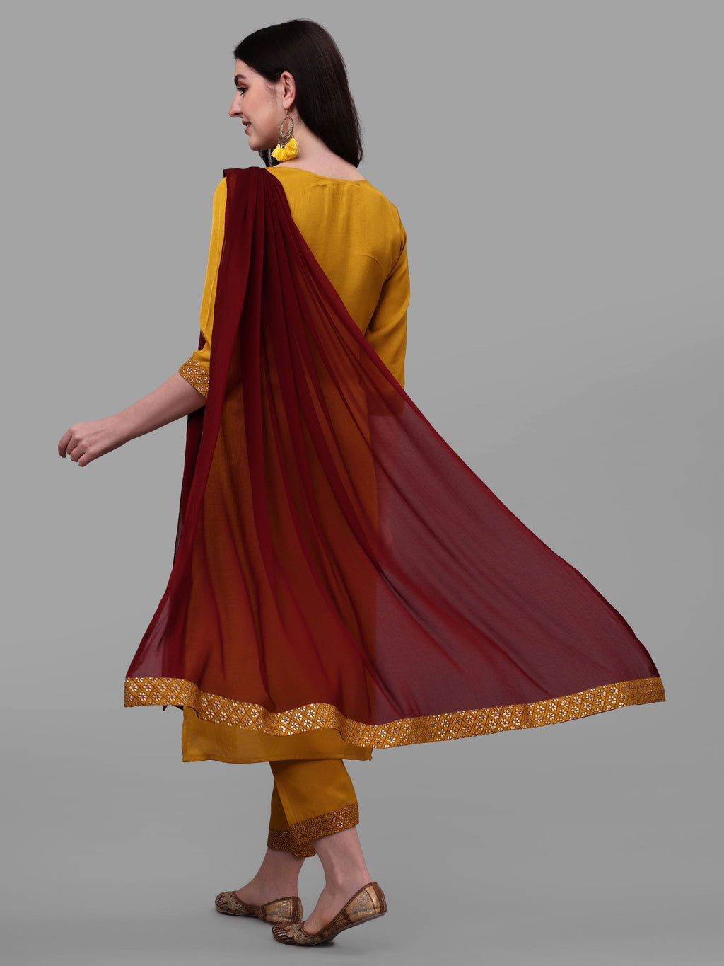 Embroidered Printed Kurta With Pant And Dupatta Set, Multicolor - Hiral Fashion - Distacart
