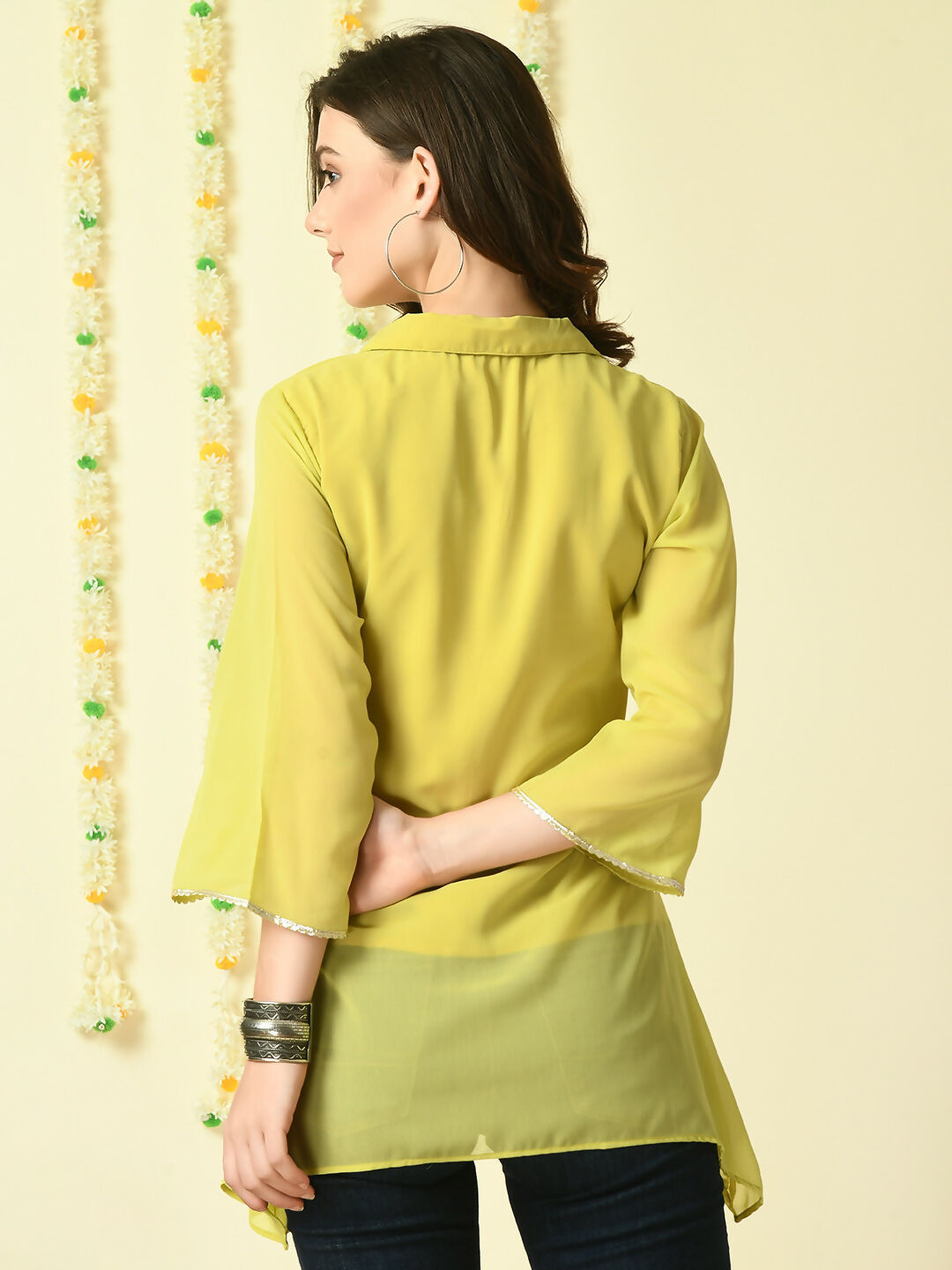 Myshka Women's Yellow Embroidered Party Fusion Top