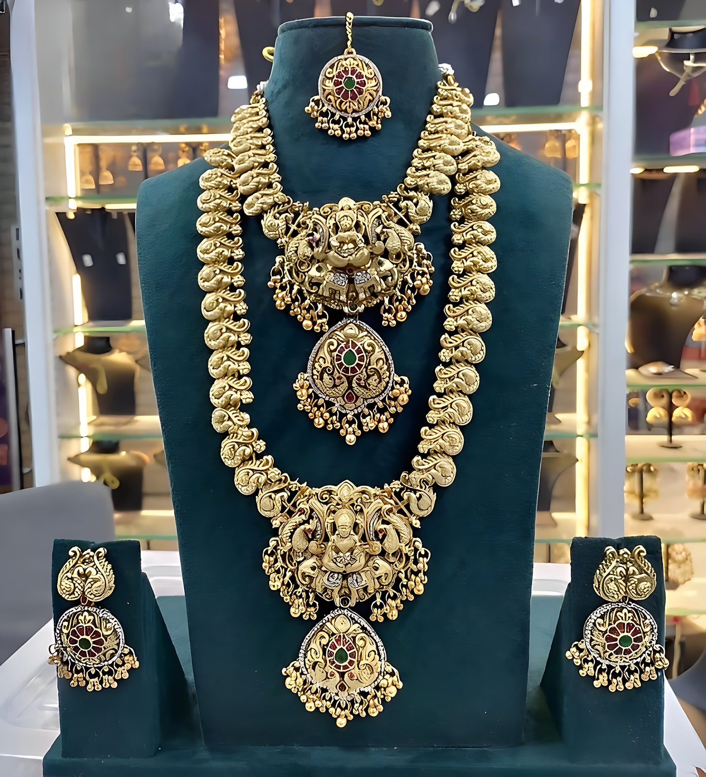 Jewel City Royal Temple Design Lakshmi Kaasu Mala Set with Chandbali Earrings & Tikka - Distacart