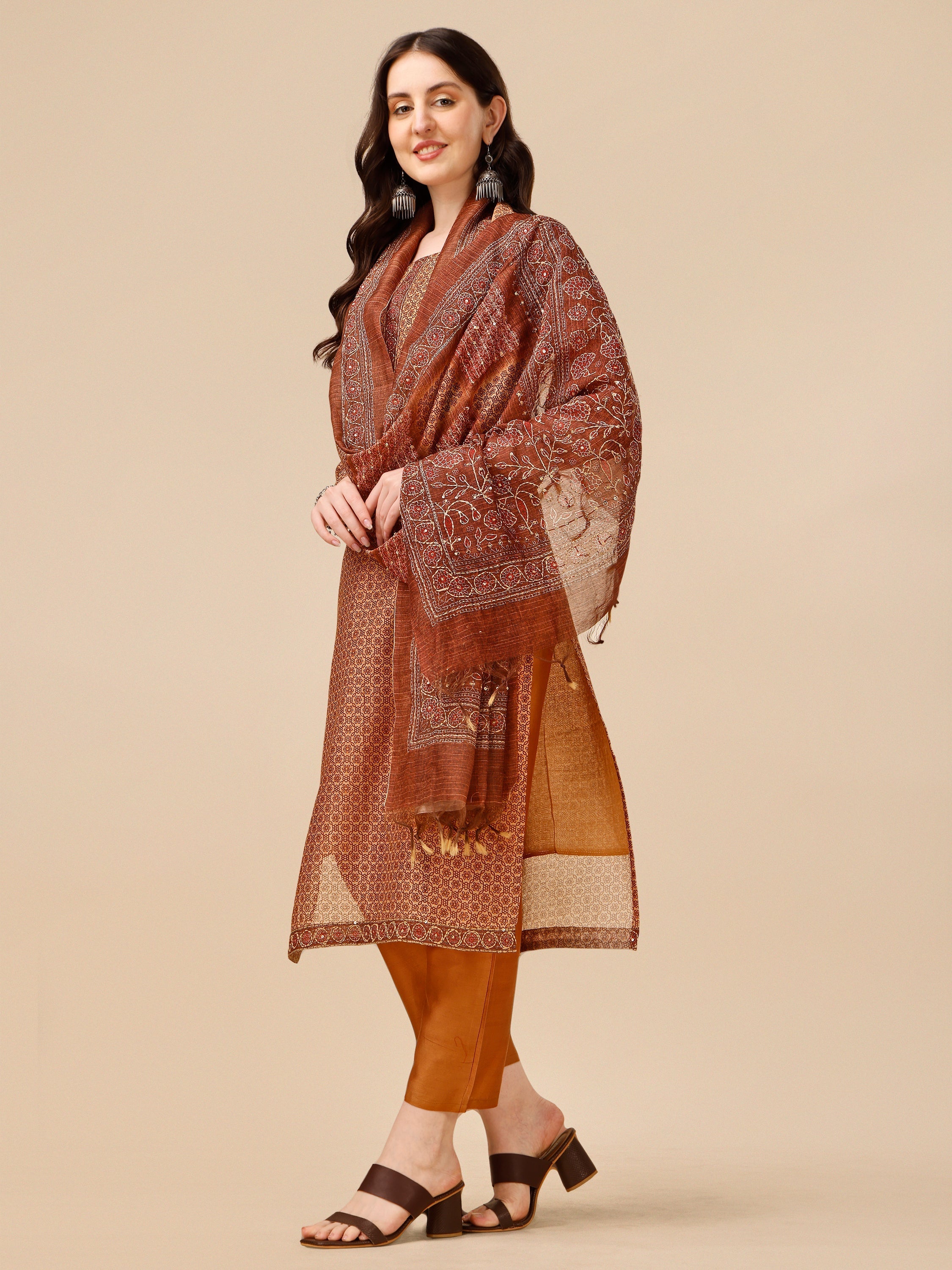 Floral Printed Kurta With Pant And Dupatta Set, Multicolor - Hiral Fashion - Distacart
