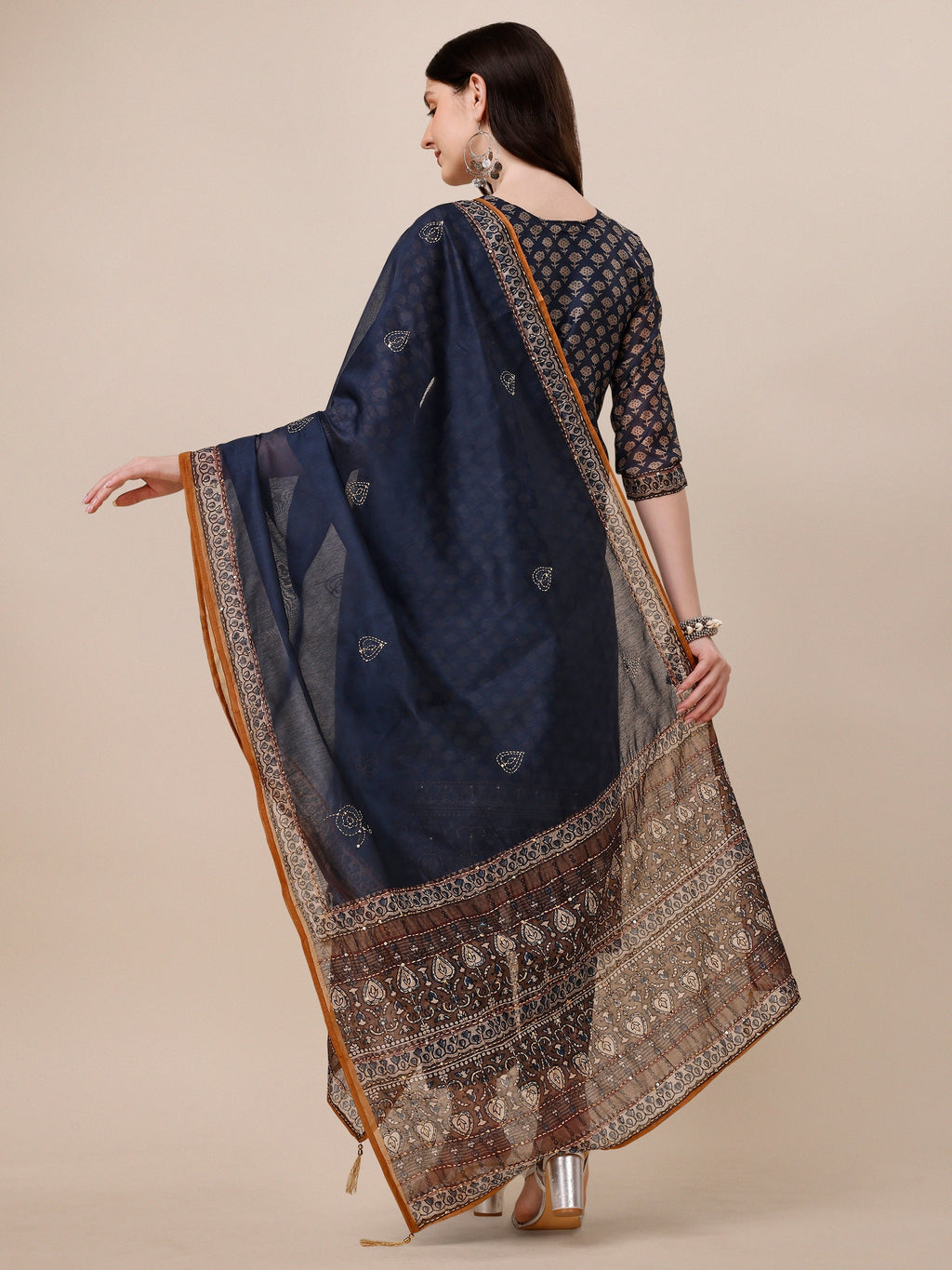 Printed Kurta With Pant And Dupatta Set, Multicolor - Hiral Fashion - Distacart