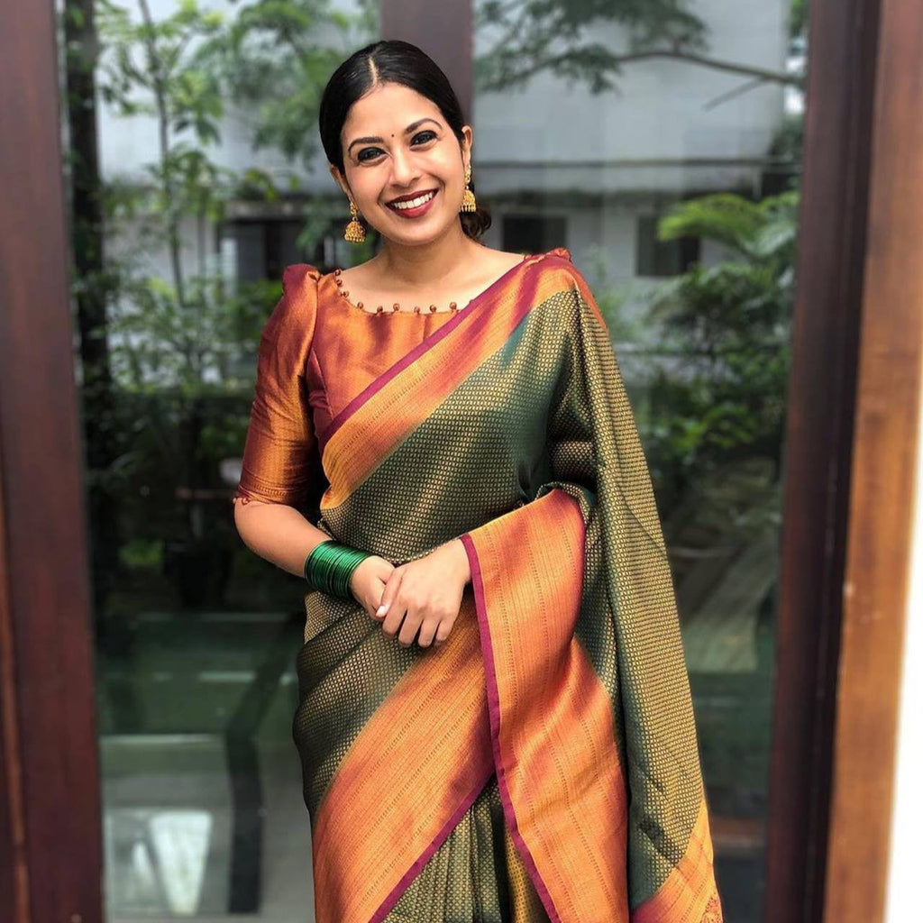 Vamika Weaving Banarasi Jacquard Green Kanjivaram Saree - Distacart