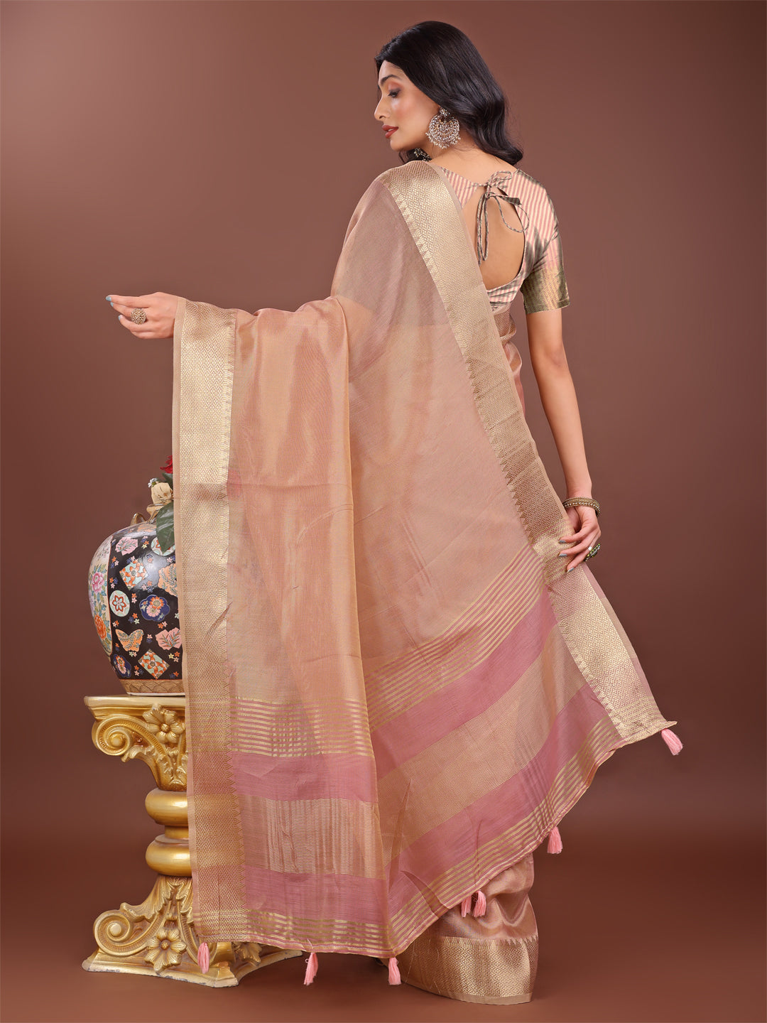 Shree Shyam Fashion Elegant Peach Linen Saree with Golden Zari Border & Rich Pallu | Soft Drape | Festive & Office Wear