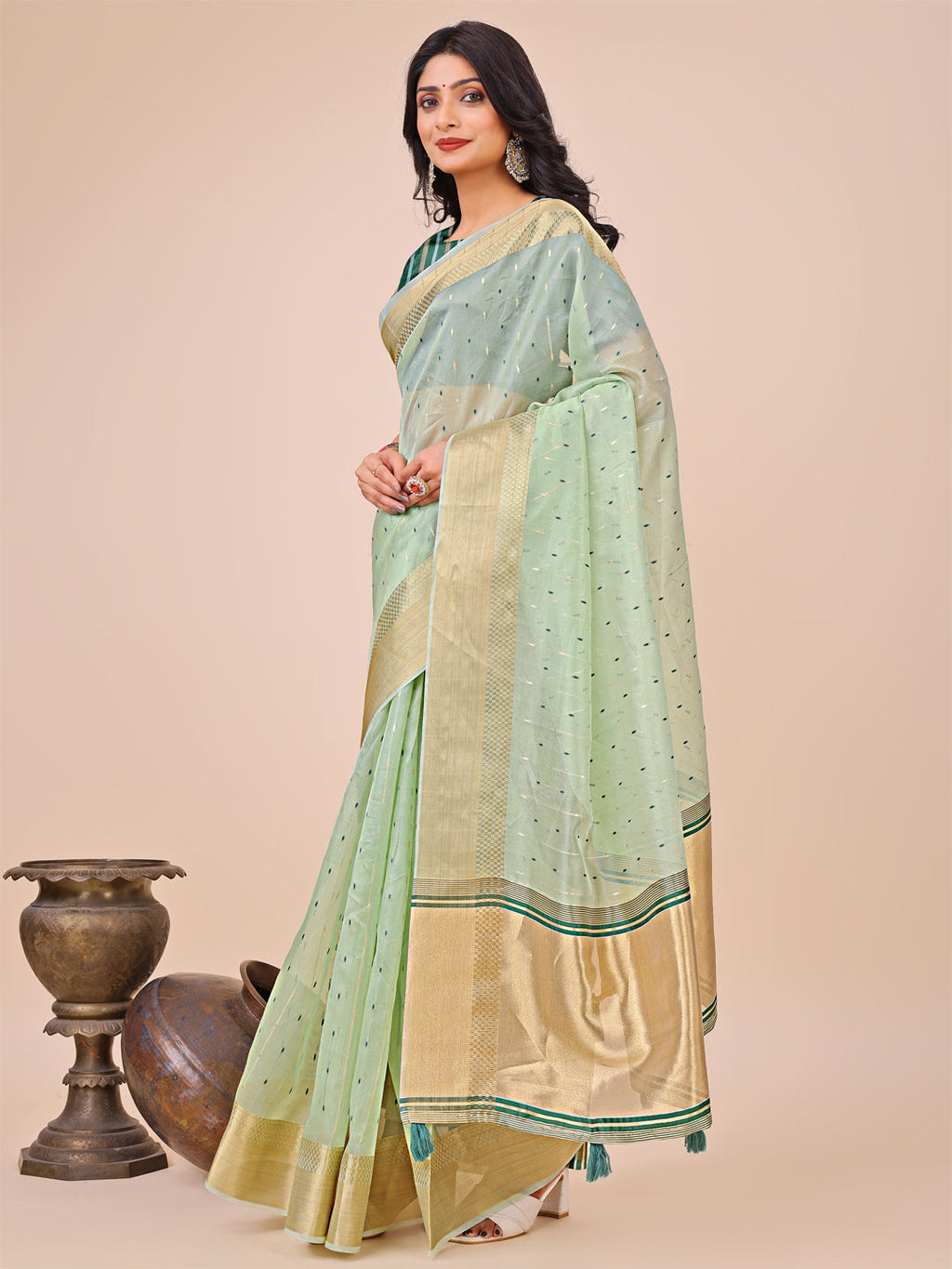 Shree Shyam Fashion Olive Green Gold Organza Silk Saree - Lightweight Luxury for Your Ethnic Moments