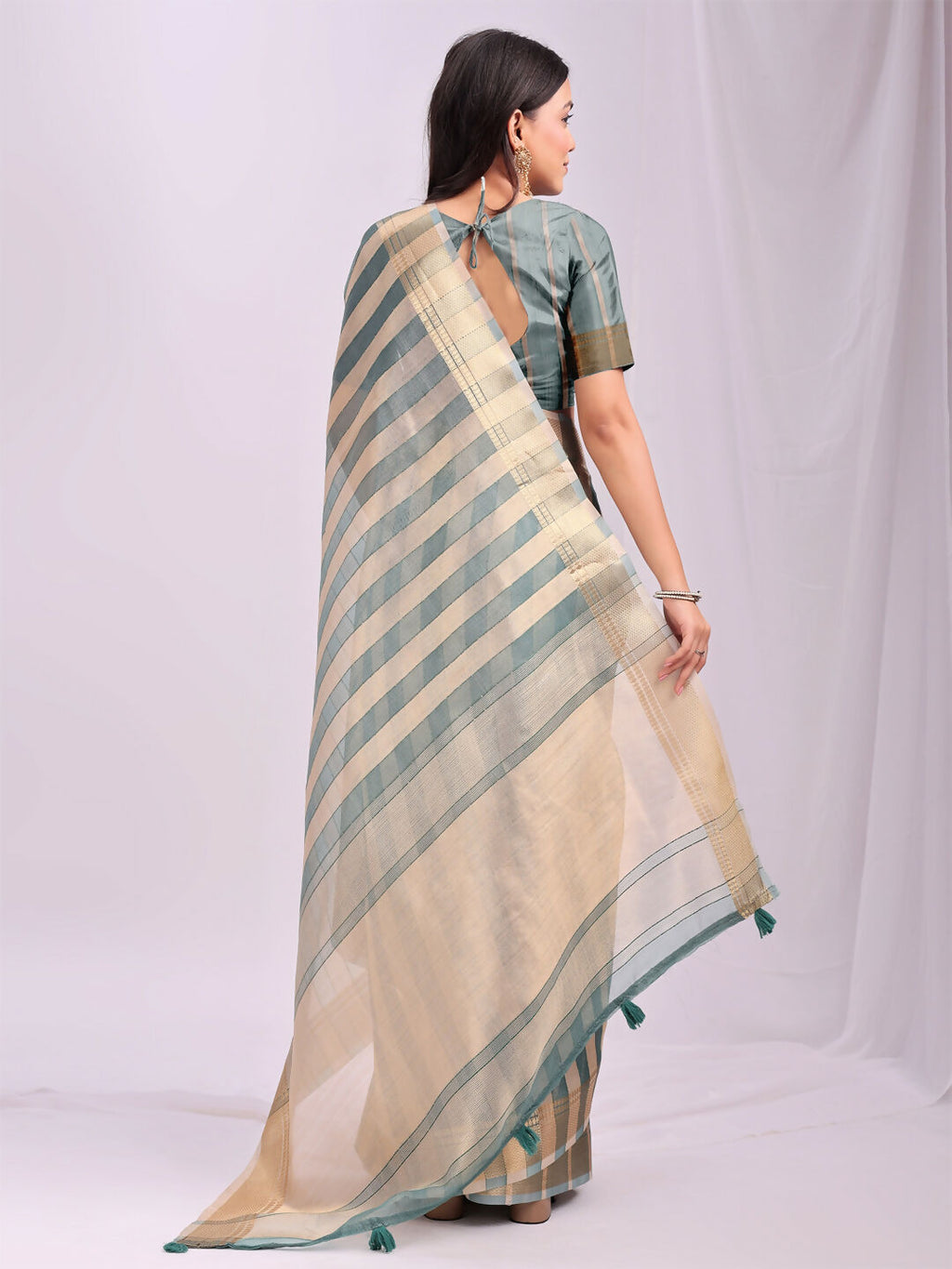 Shree Shyam Fashion Organza Green Saree - Distacart