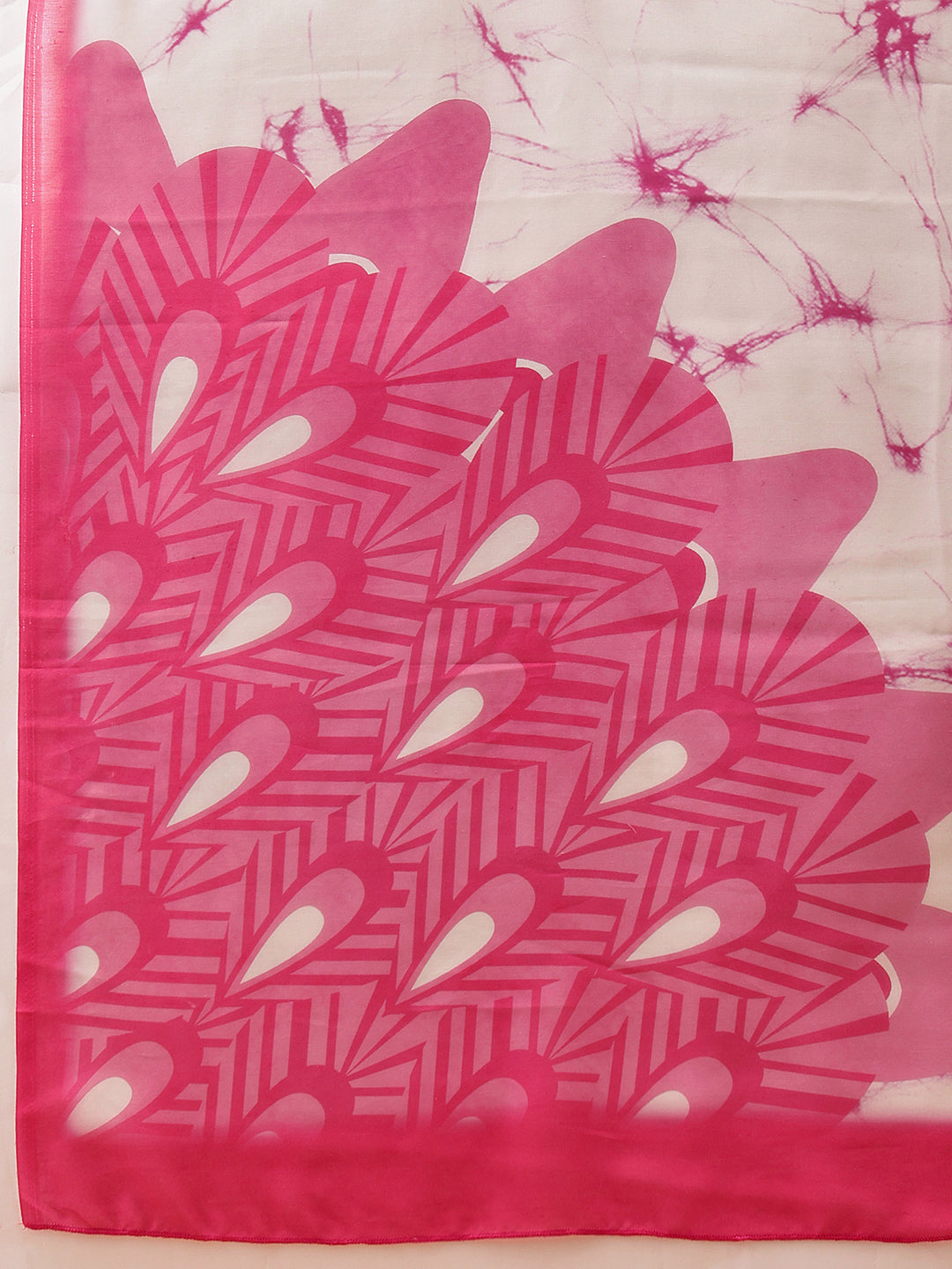 Hiral Fashion Pink Bollywood Mul Cotton Abstract Digital Printed Saree