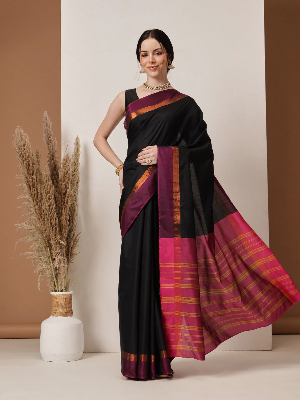 Hiral Fashion Black Banarasi Art Silk Solid Saree