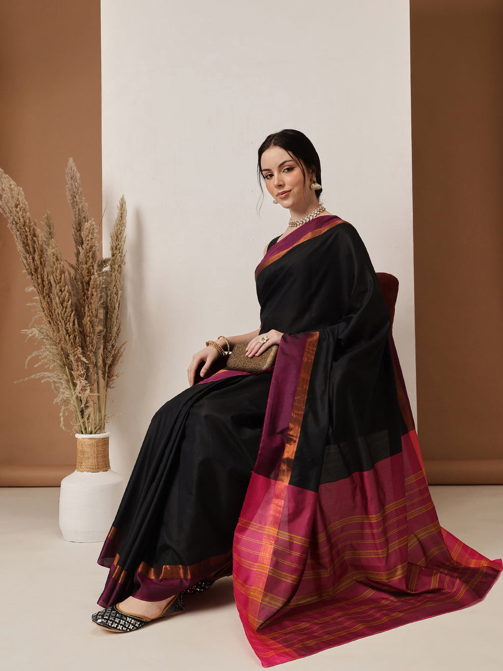 Hiral Fashion Black Banarasi Art Silk Solid Saree
