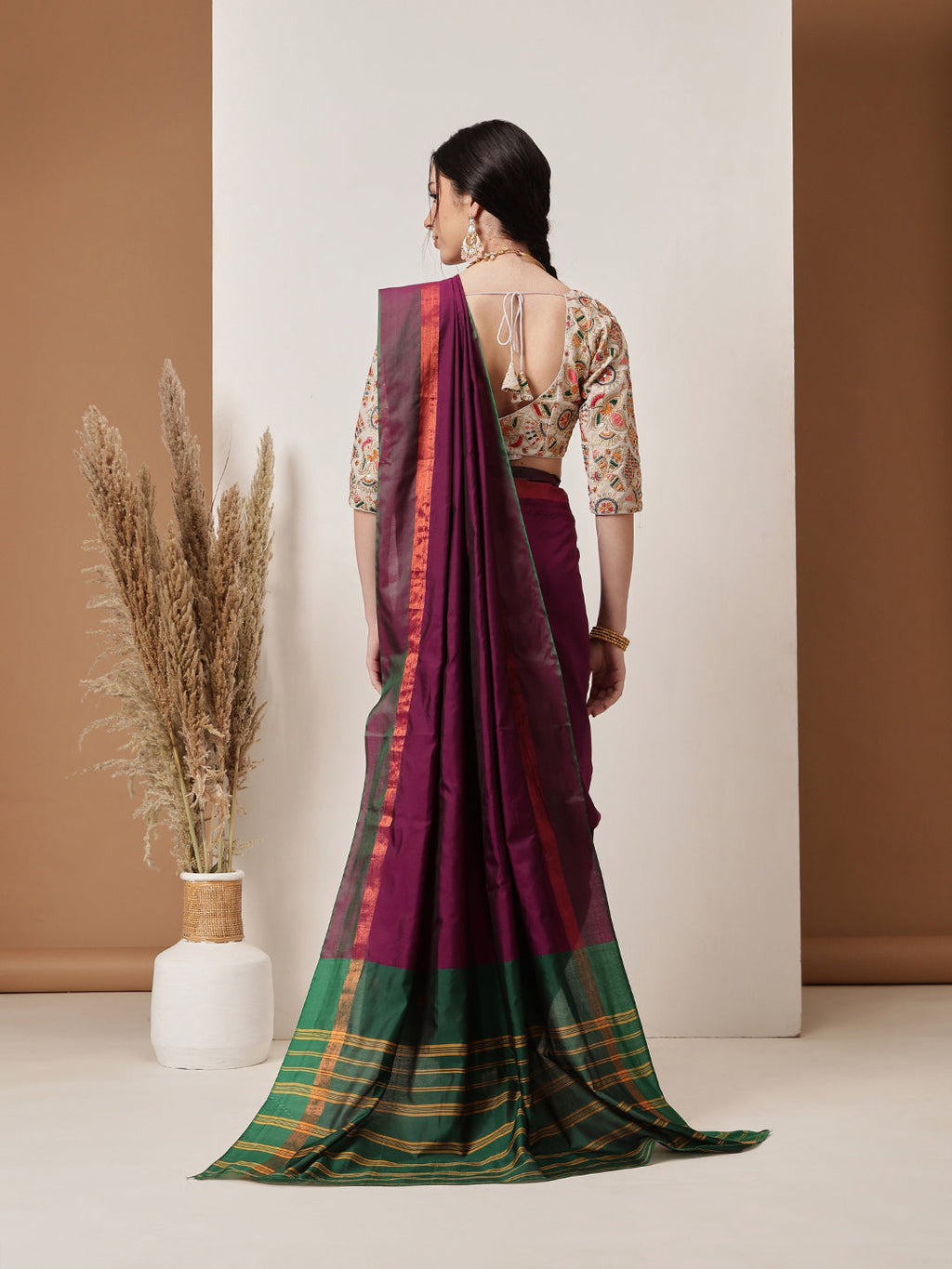 Hiral Fashion Purple Banarasi Art Silk Solid Saree