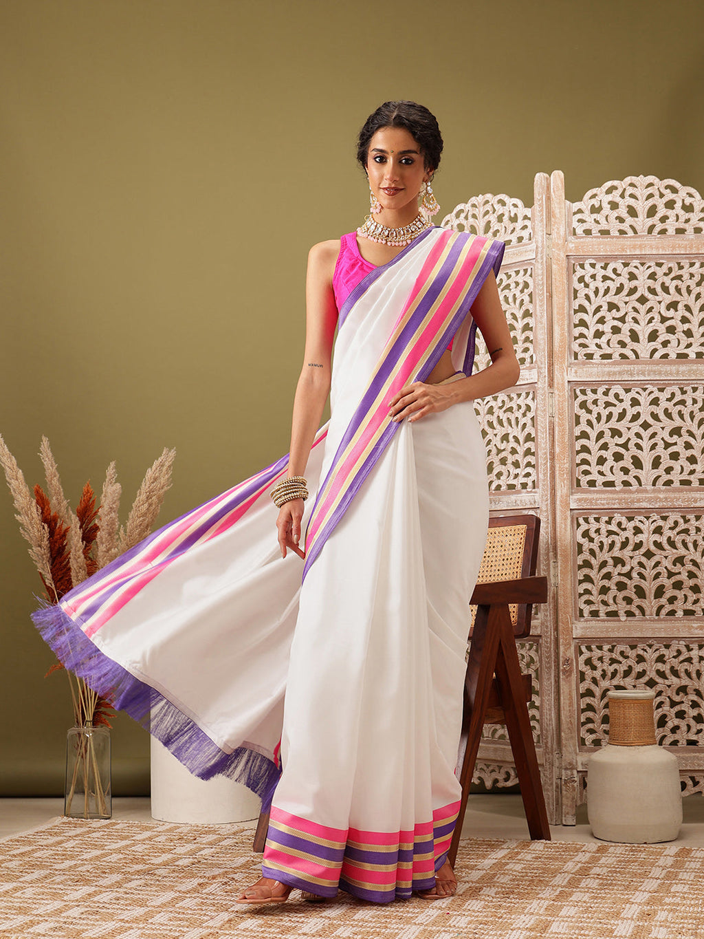 Hiral Fashion White Banarasi Soft Silk Solid Saree