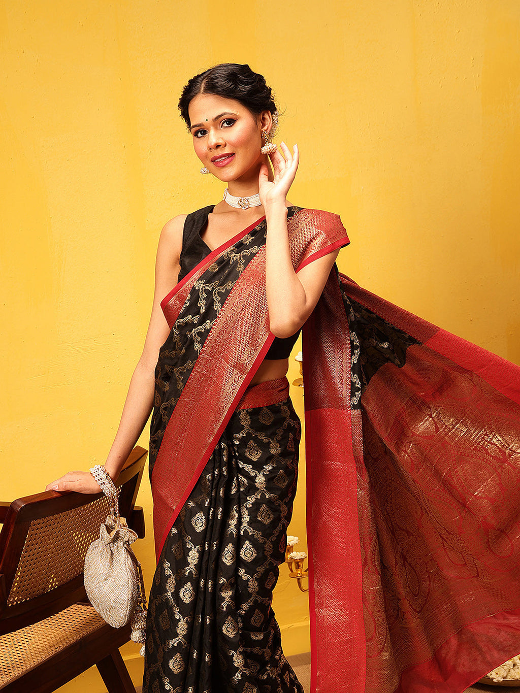 Hiral Fashion Black Banarasi Silk Woven Design Saree