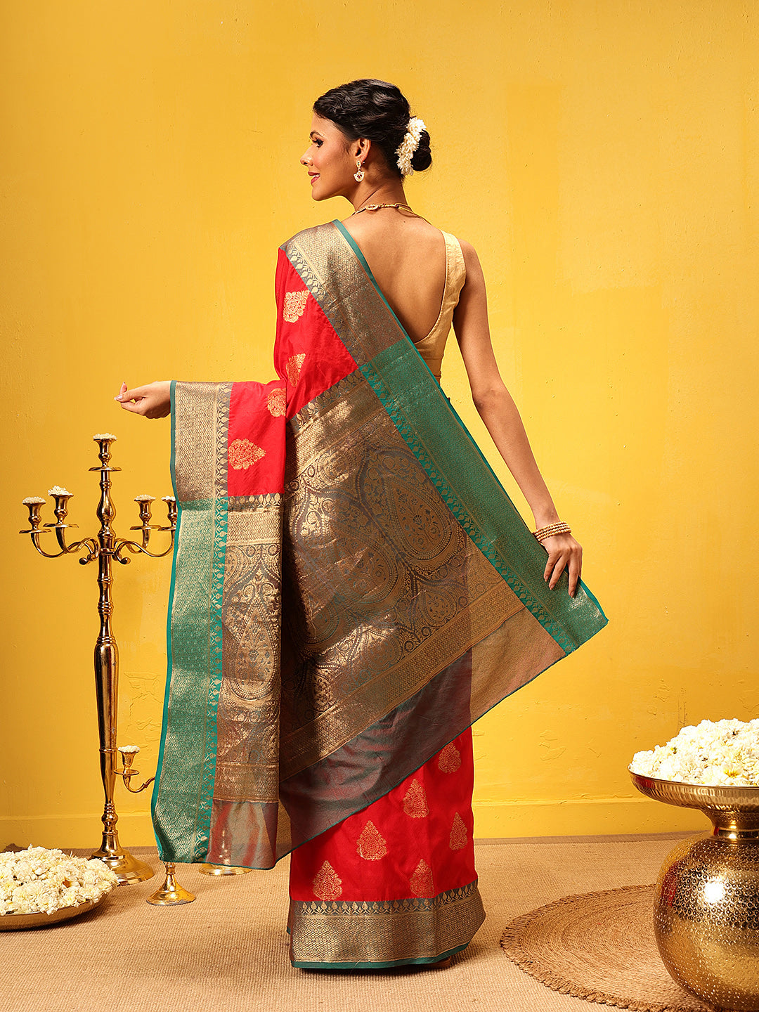 Hiral Fashion Red Banarasi Silk Woven Design Saree