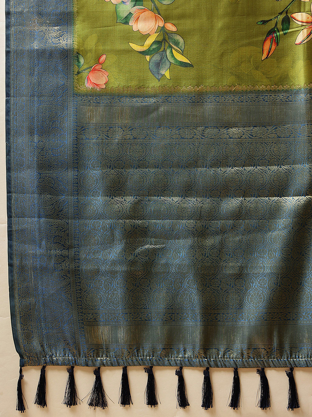 Hiral Fashion Green Banarasi Silk Floral Digital Printed Saree