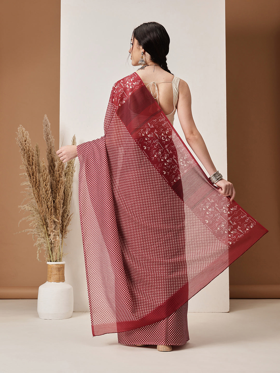 Hiral Fashion Maroon Bollywood Mul Cotton Abstract Digital Printed Saree