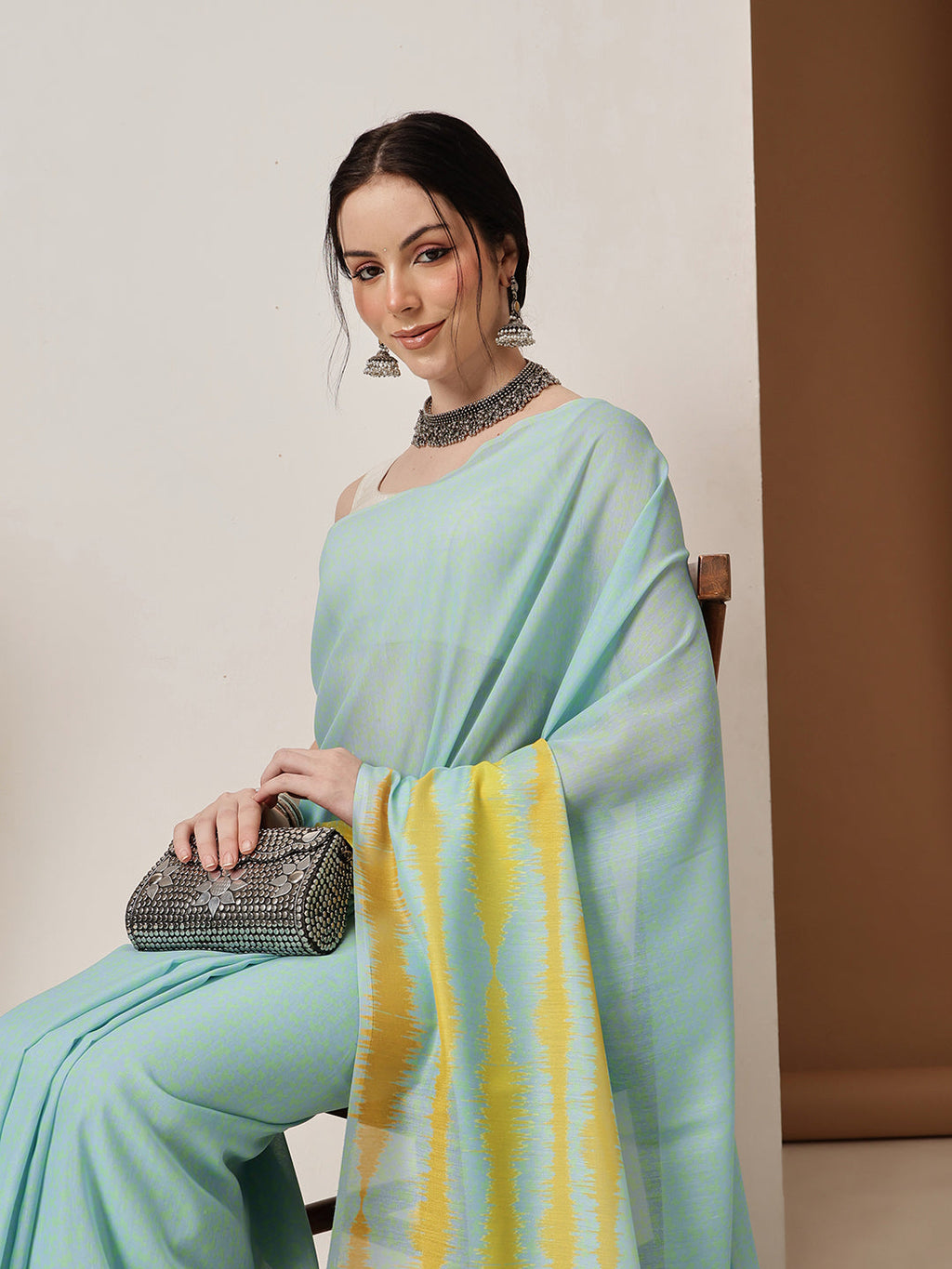 Hiral Fashion Teal Bollywood Mul Cotton Abstract Digital Printed Saree
