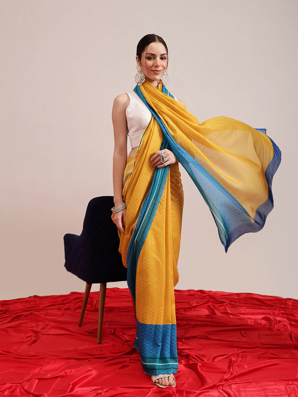 Hiral Fashion Yellow Bollywood Mul Cotton Abstract Digital Printed Saree