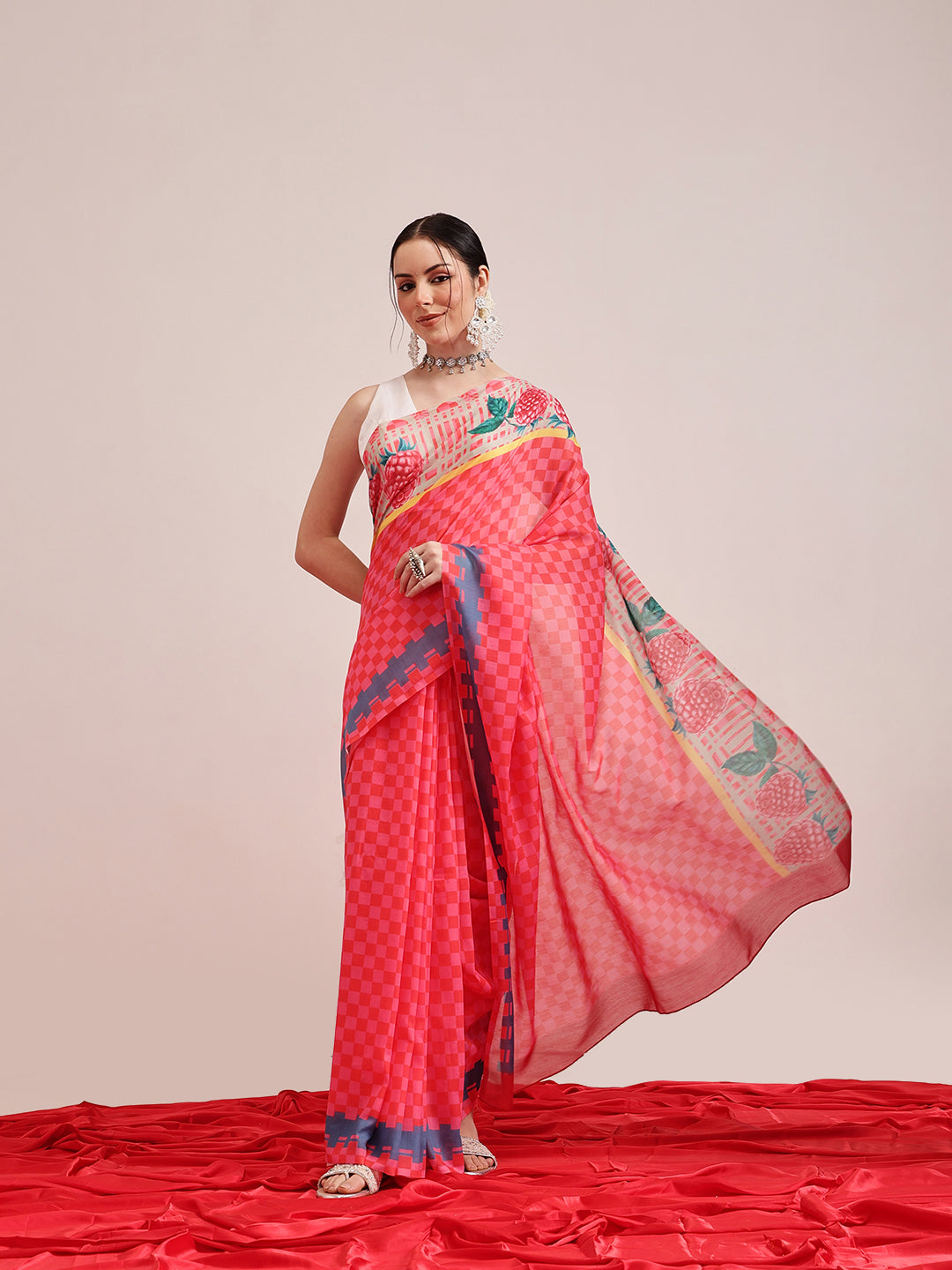 Hiral Fashion Pink Bollywood Mul Cotton Abstract Digital Printed Saree