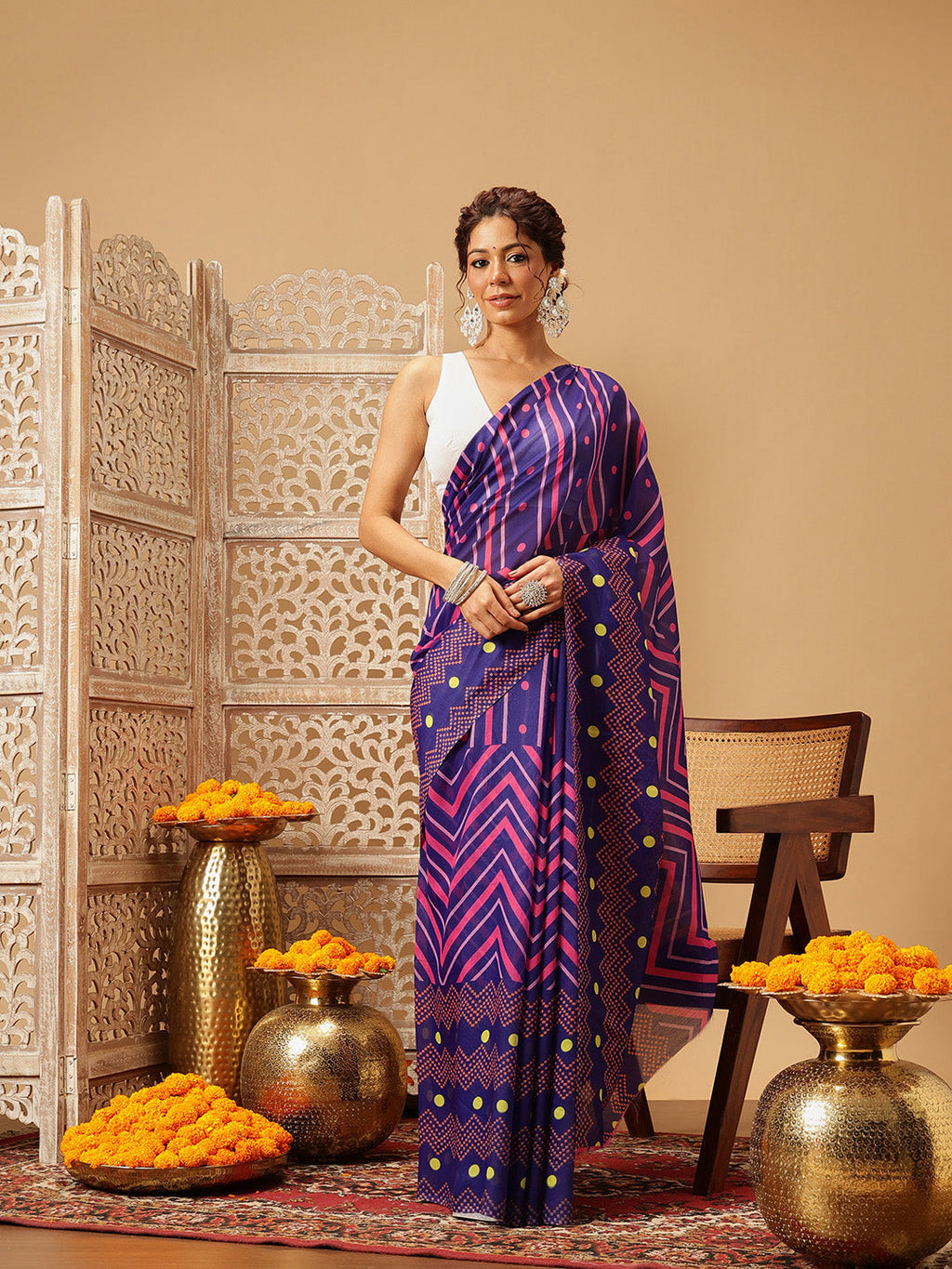 Hiral Fashion Navy Blue Bollywood Mul Cotton Abstract Digital Printed Saree