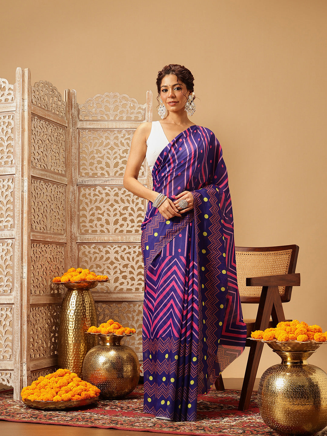 Hiral Fashion Navy Blue Bollywood Mul Cotton Abstract Digital Printed Saree