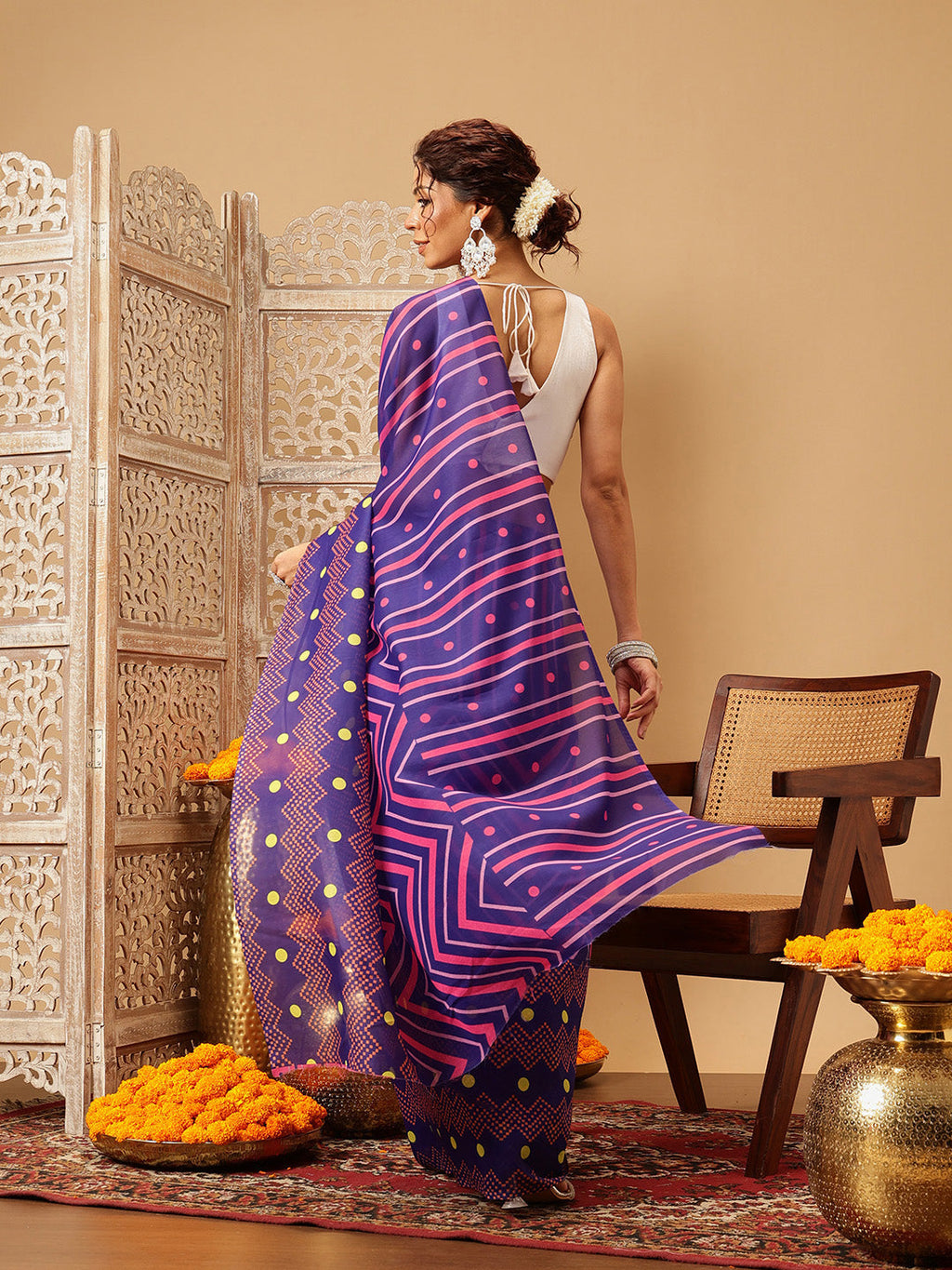 Hiral Fashion Navy Blue Bollywood Mul Cotton Abstract Digital Printed Saree