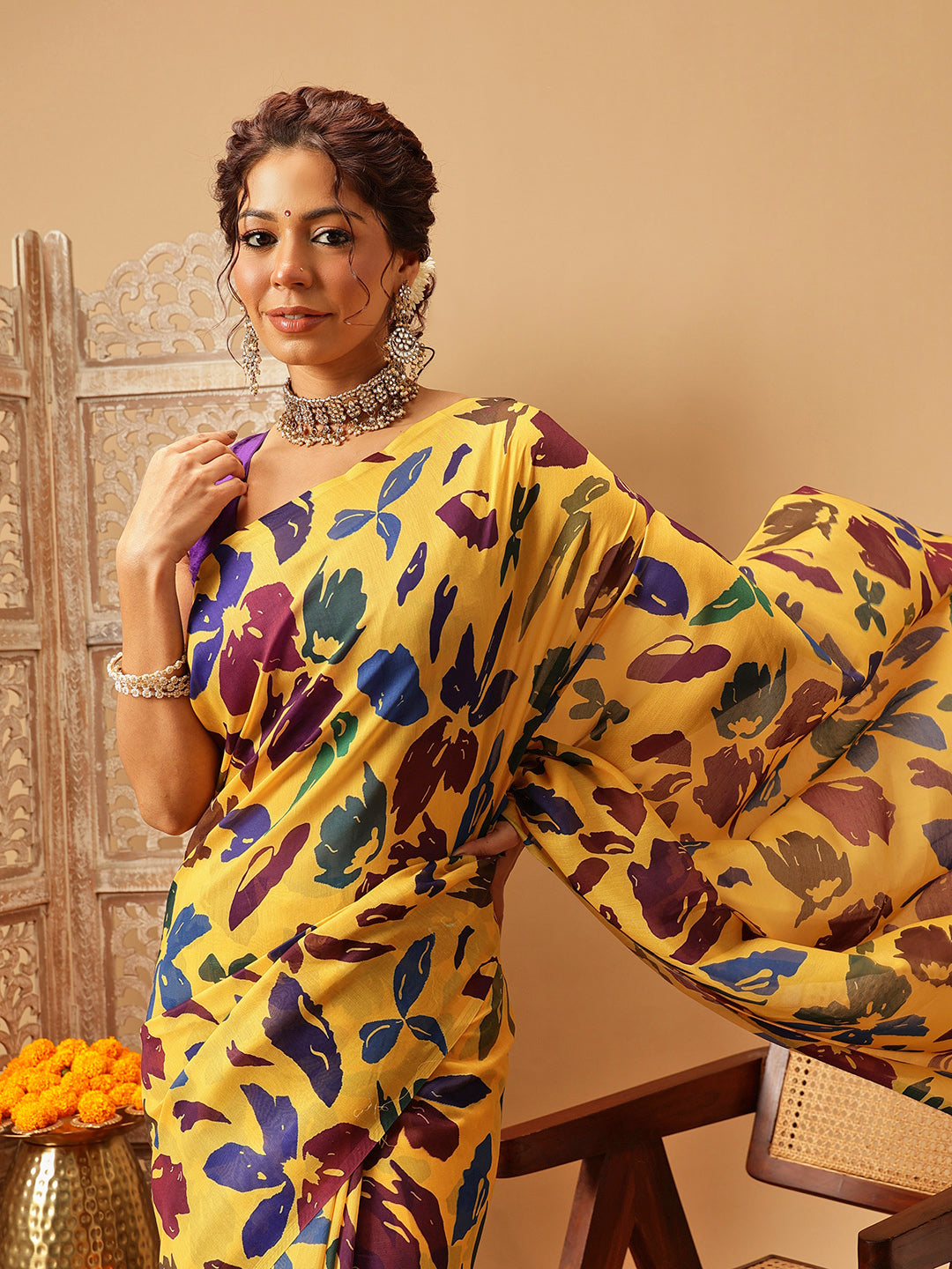 Hiral Fashion Yellow Bollywood Mul Cotton Floral Digital Printed Saree