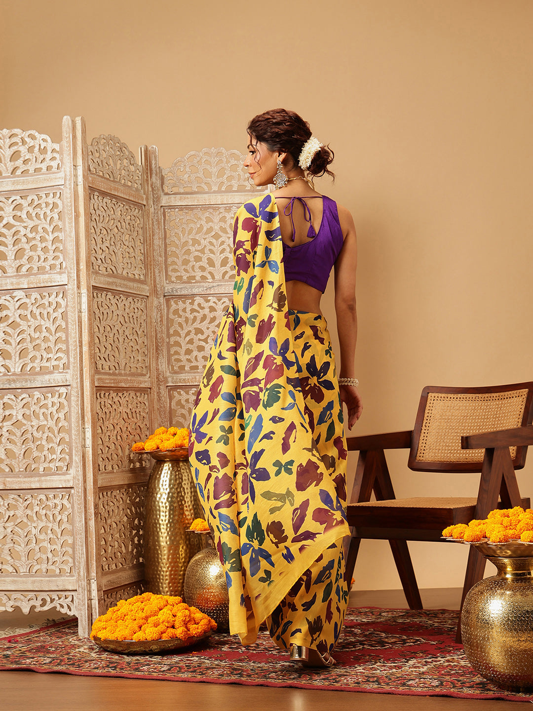 Hiral Fashion Yellow Bollywood Mul Cotton Floral Digital Printed Saree