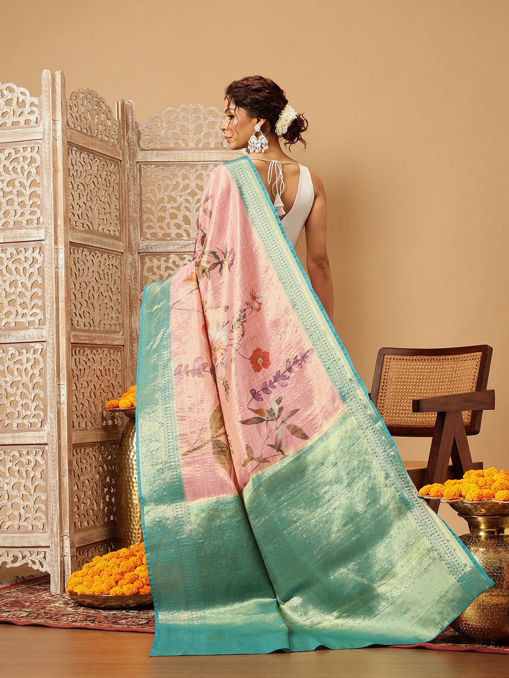 Hiral Fashion Pink Banarasi Tissue Silk Floral Digital Printed Saree