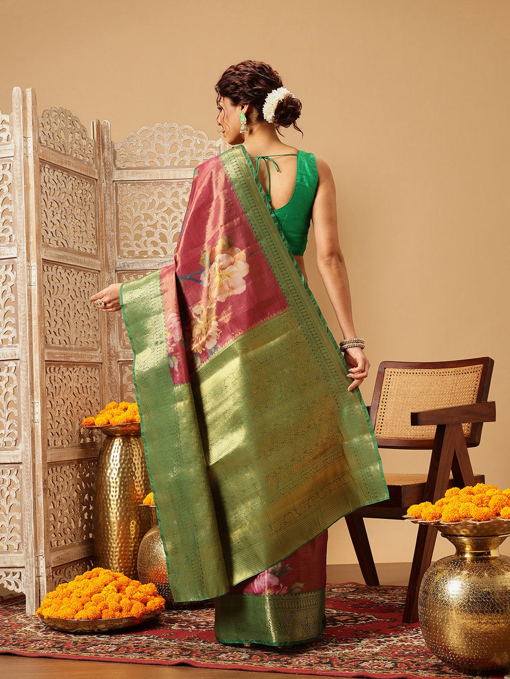 Hiral Fashion Pink Banarasi Tissue Silk Floral Digital Printed Saree