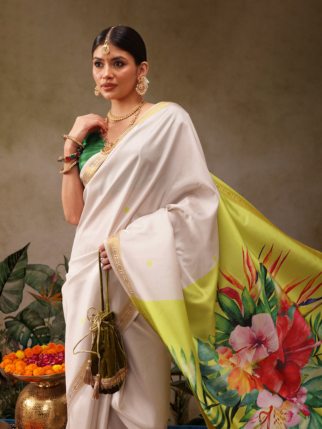 Hiral Fashion White Onam Art Silk Floral Digital Print Saree