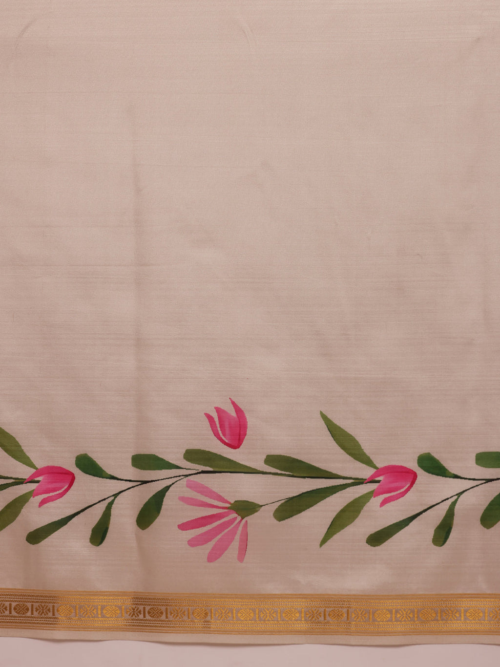 Hiral Fashion Off White Onam Art Silk Floral Digital Print Saree